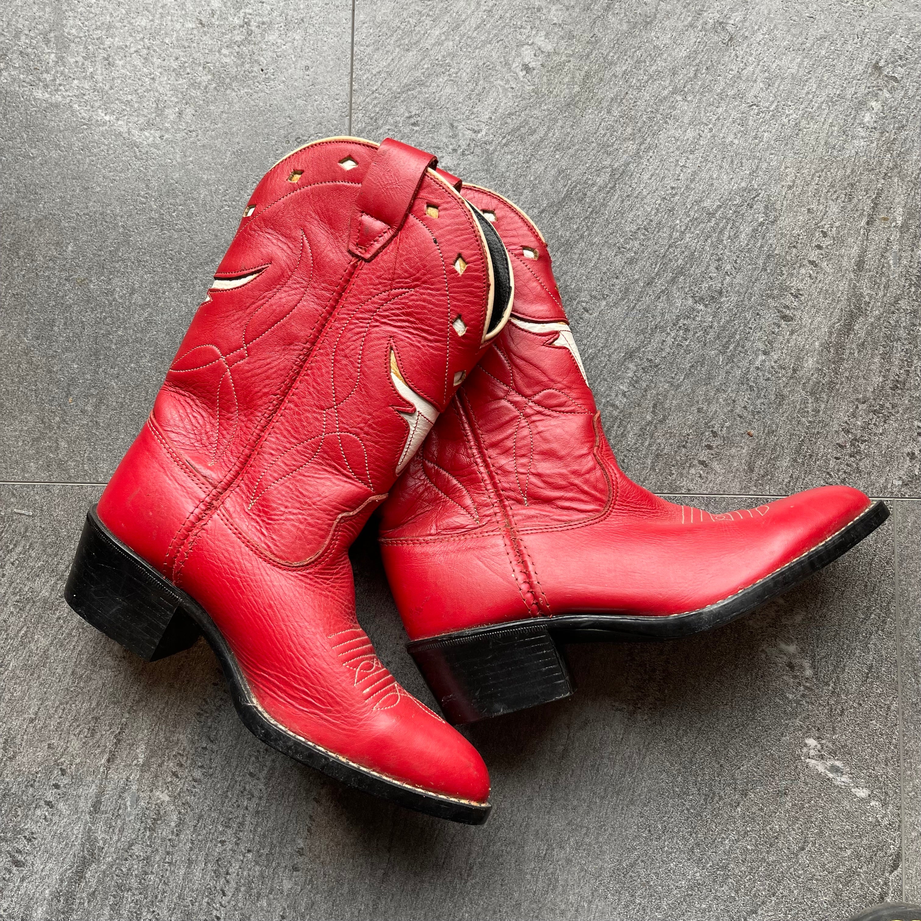Red Leather Bull Design Cowboy Boots