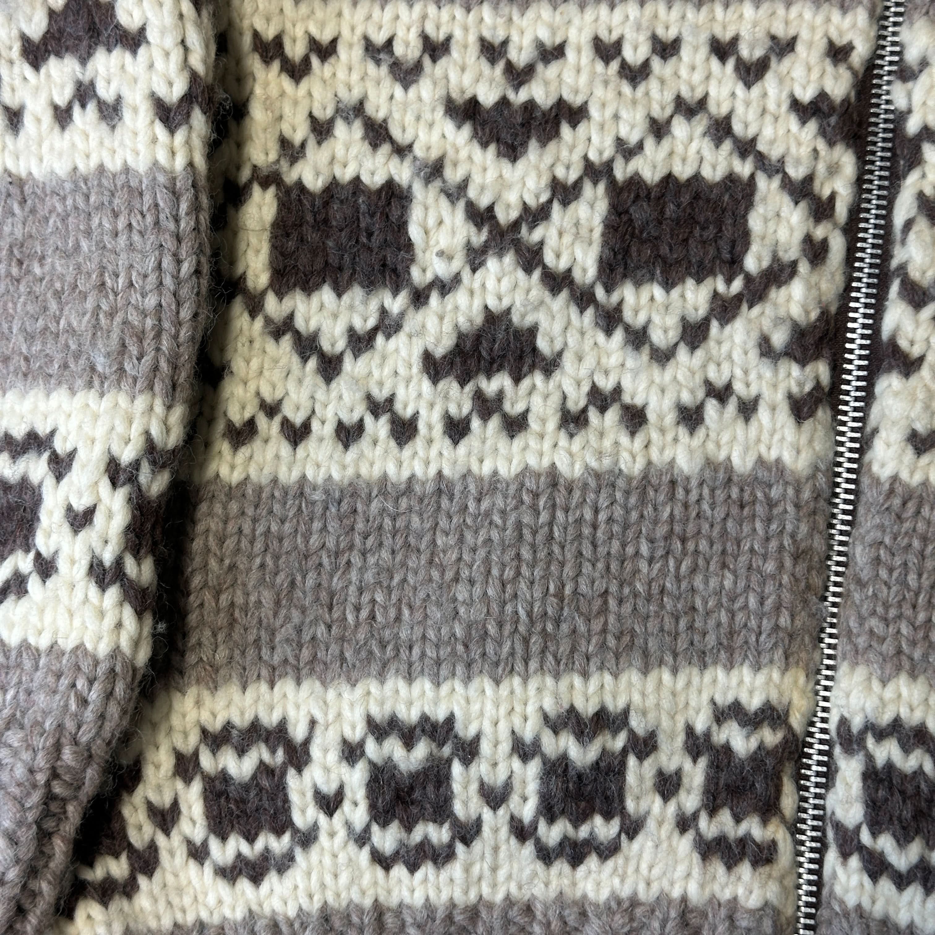 Vintage Mary-Ann Hand Knit Cowichan Zip Sweater Size M