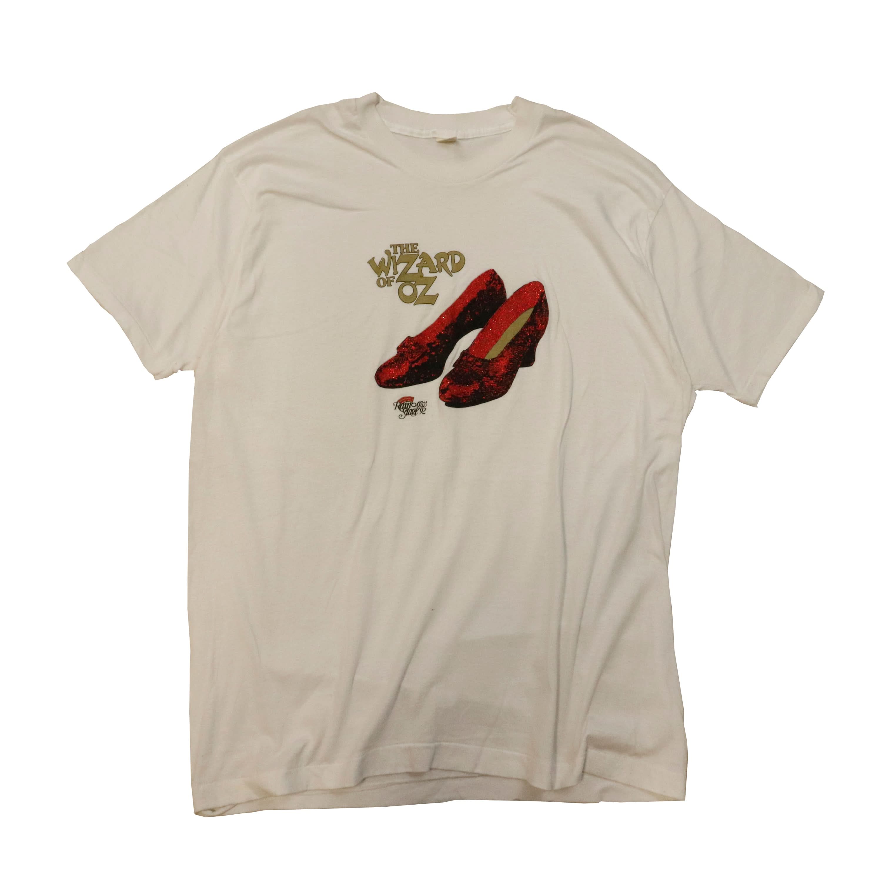 Vintage 1992 The Wizard of Oz Slippers Glitter Print T-Shirt One Size