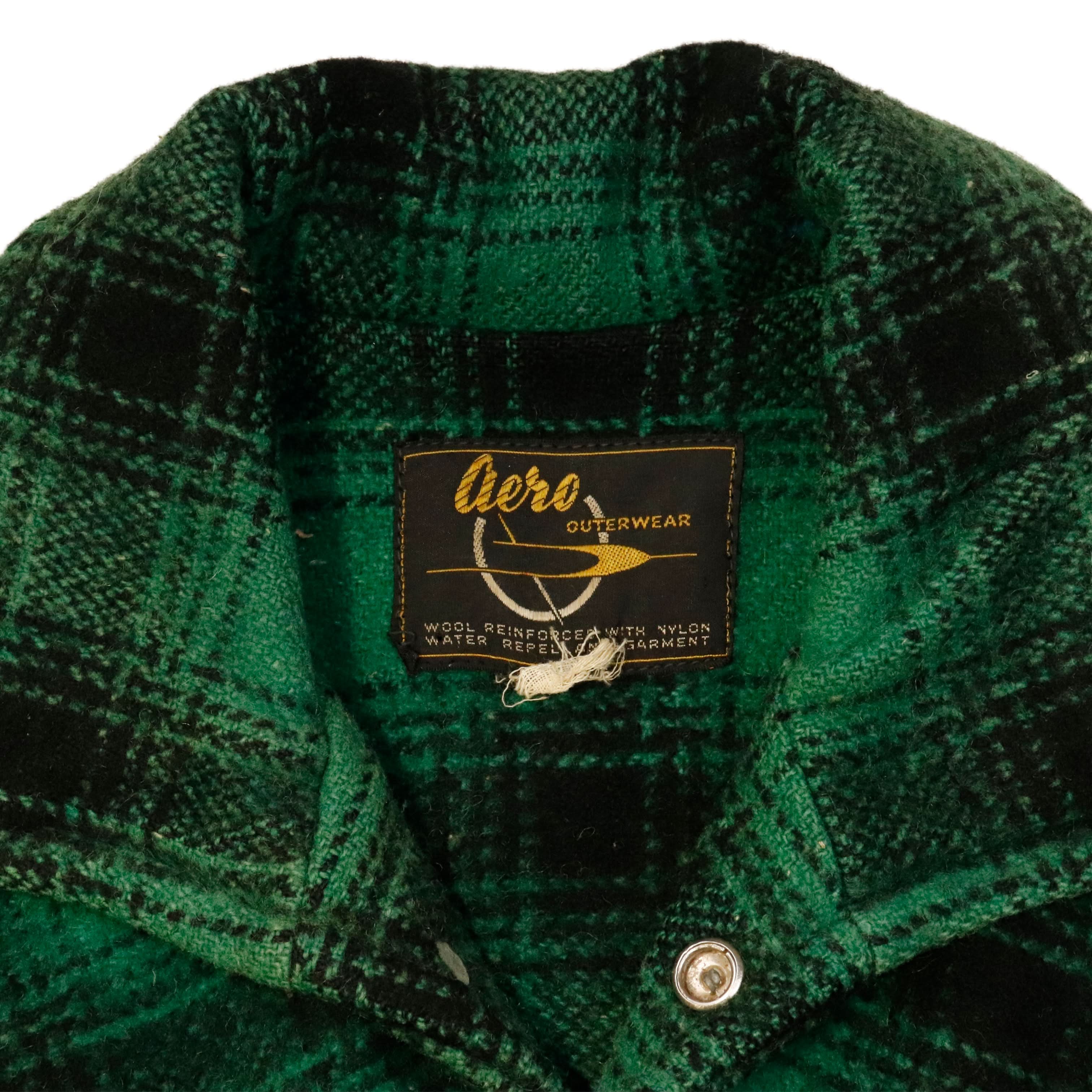 Vintage 50s Mackinaw Hunting Fishing Aero plaid wool jacket