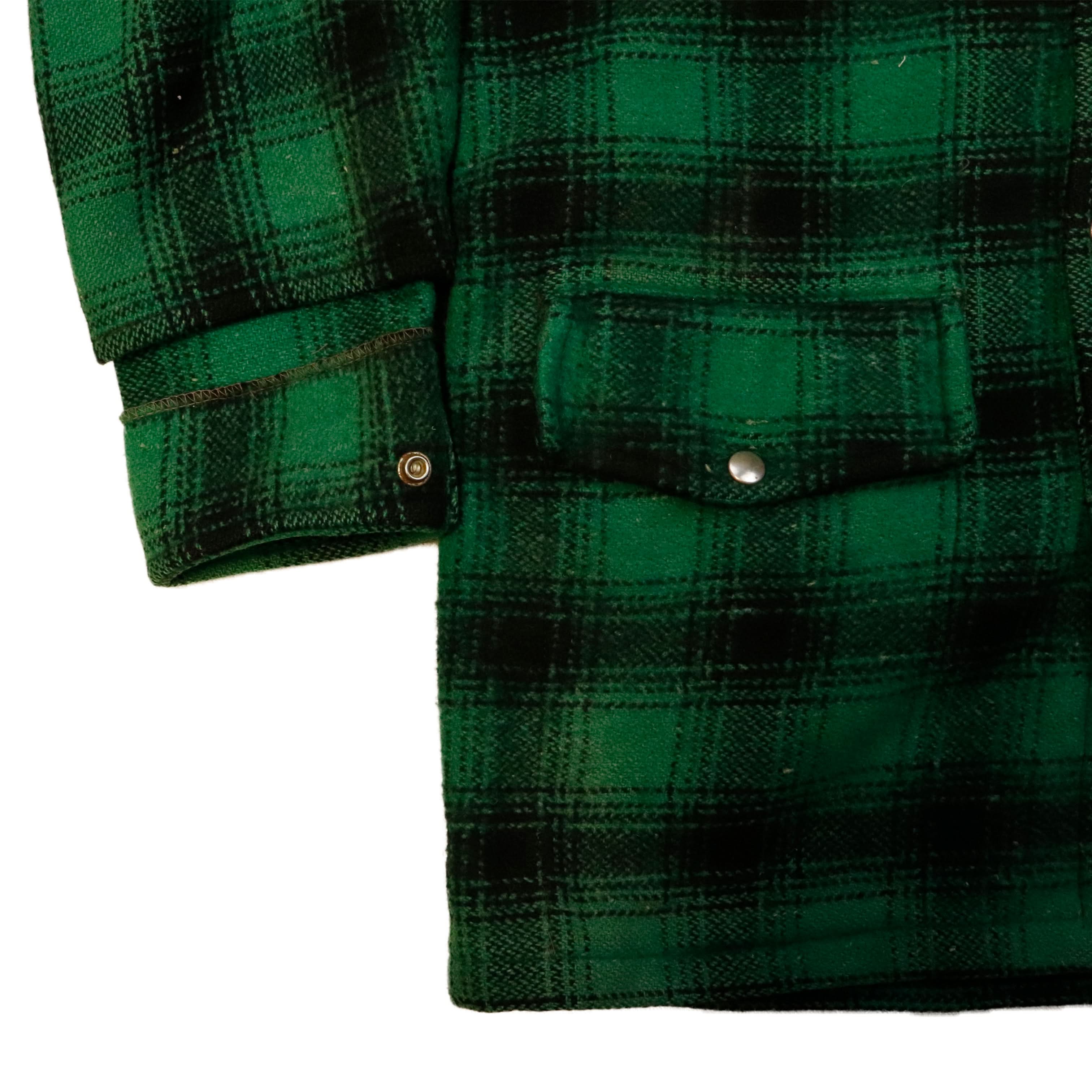 Vintage 50s Mackinaw Hunting Fishing Aero plaid wool jacket