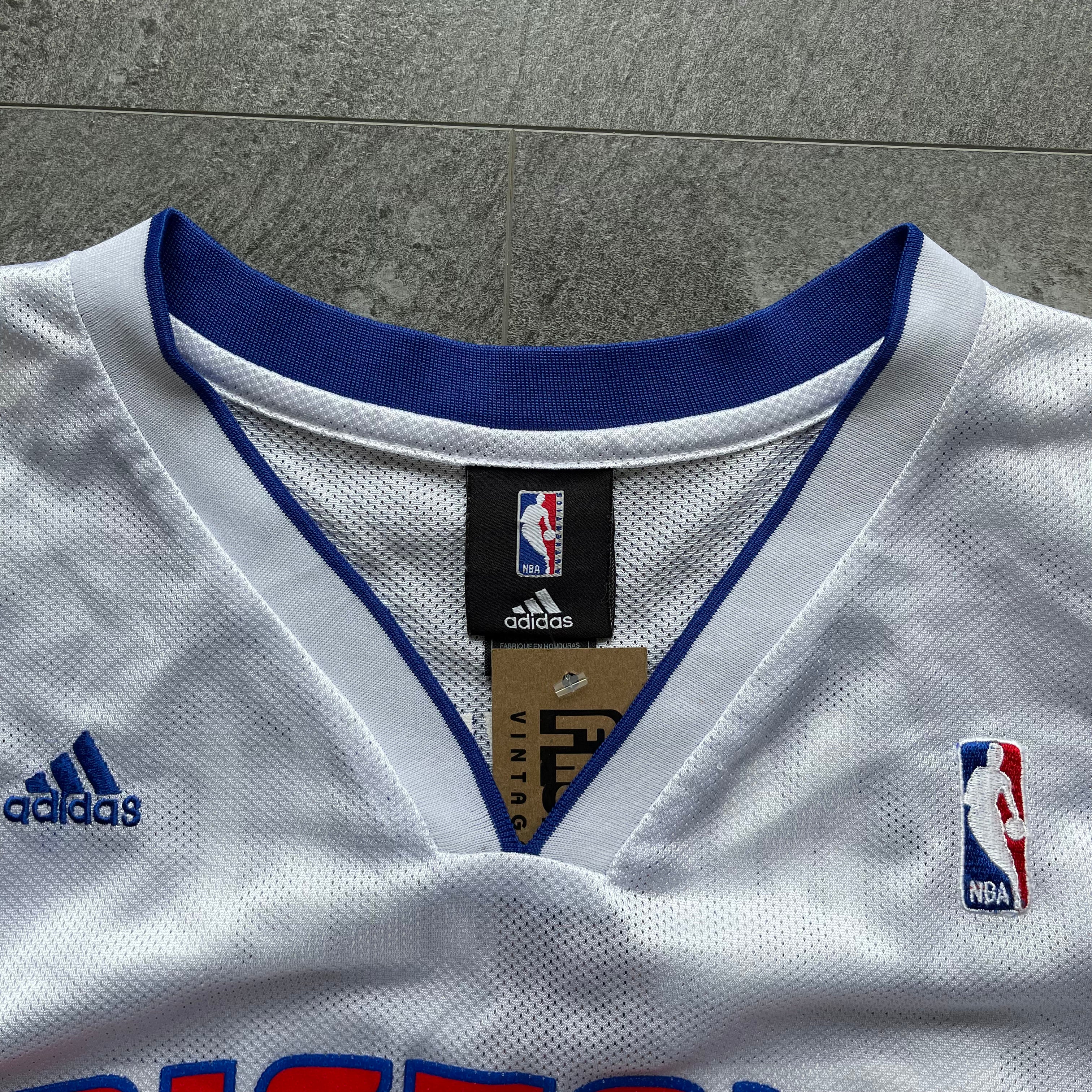 Vintage NBA Pistons Basketball Jersey (Size L)