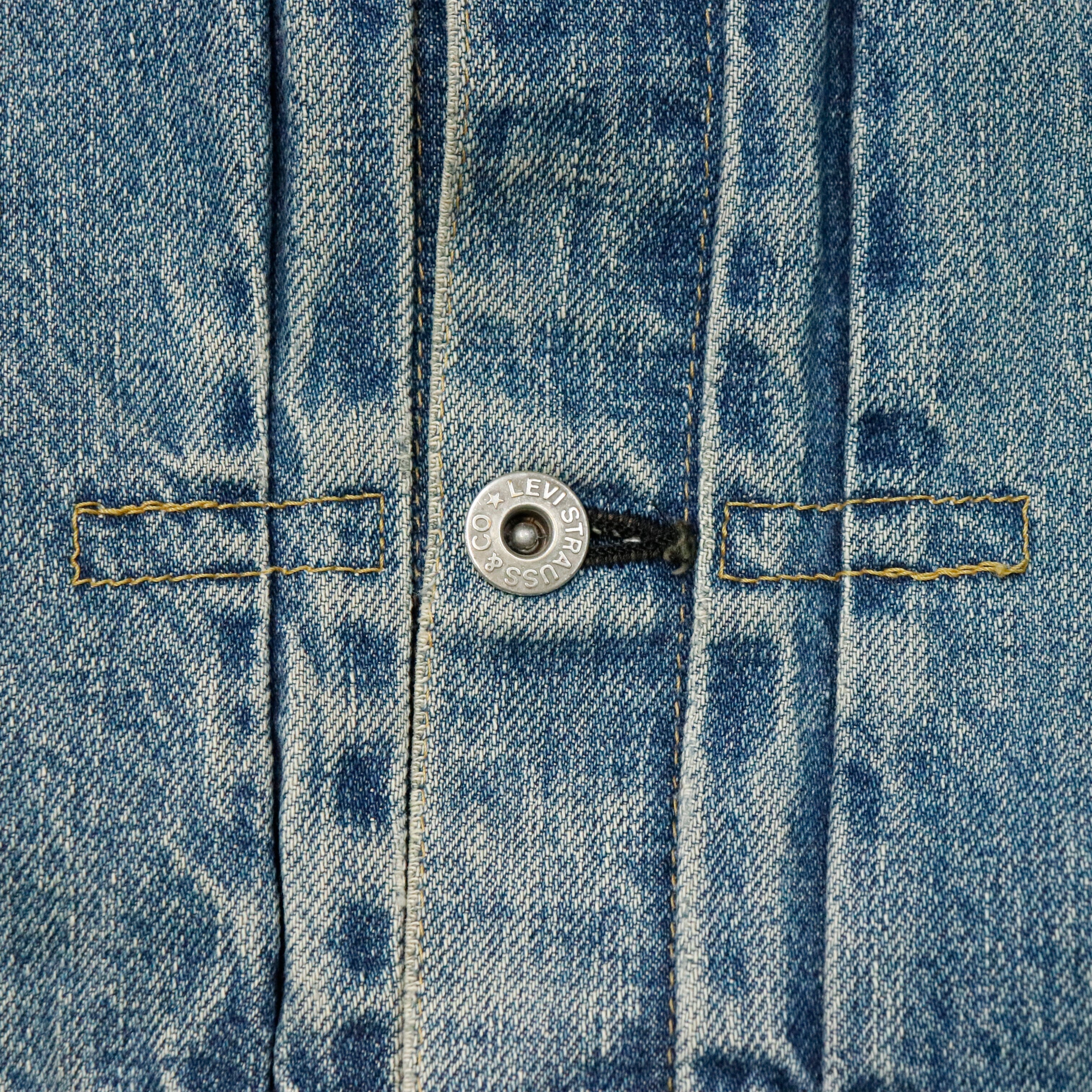 Vintage 1994 Levi Strauss First Edition Cinch Back Denim Jacket Size 40 16393 