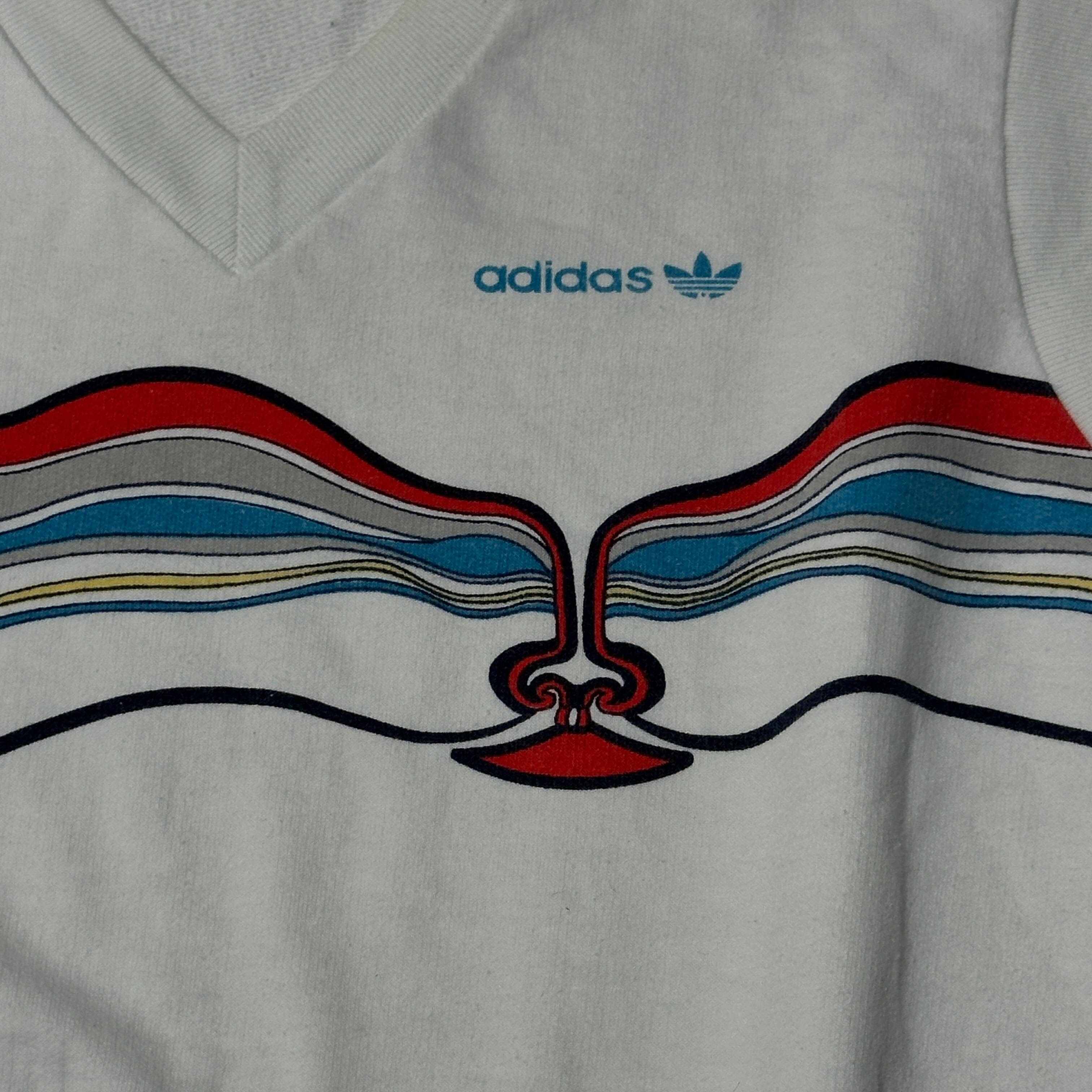 Vintage Adidas Graphic Sleeveless Sweater Vest Size M 80s FAIF.CA 