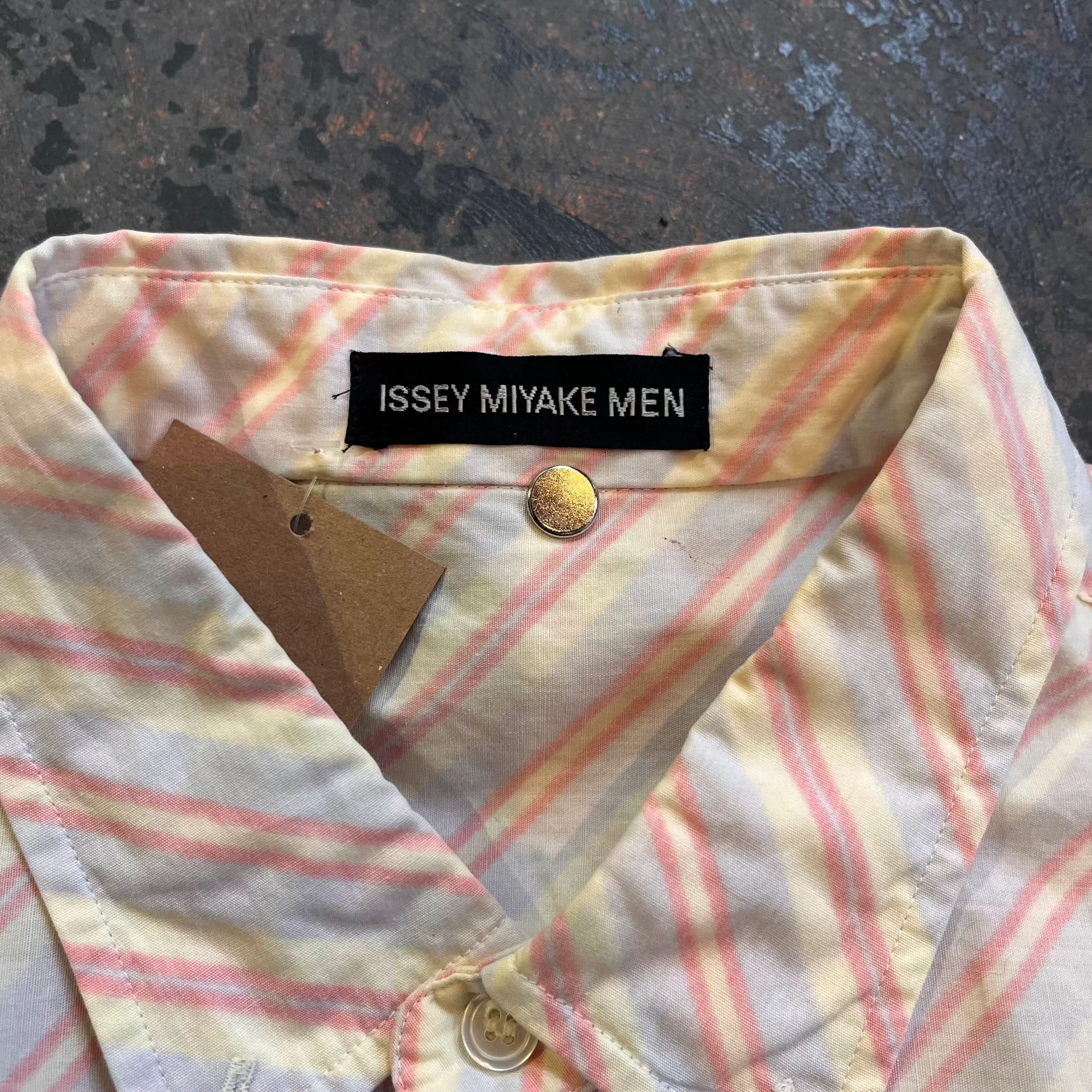 Vintage Archive Issey Miyake Short Sleeve Men Button Up t-shirt OTHER 