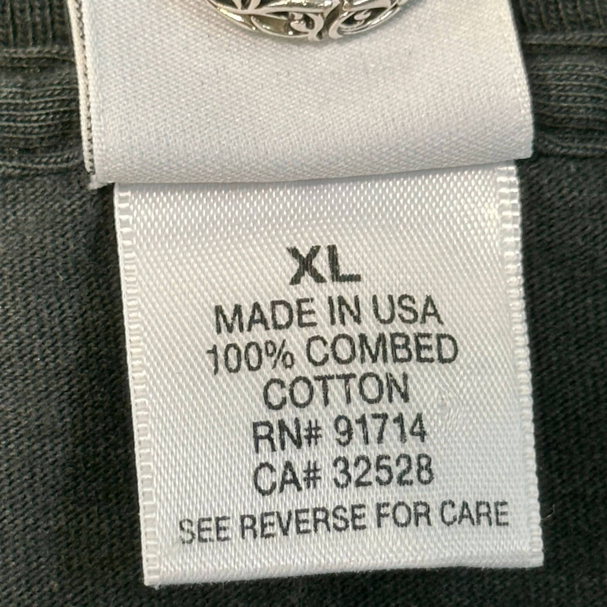 Vintage Armani Exchange Logo Graphic T-Shirt Size XL single stich FAIF.CA 