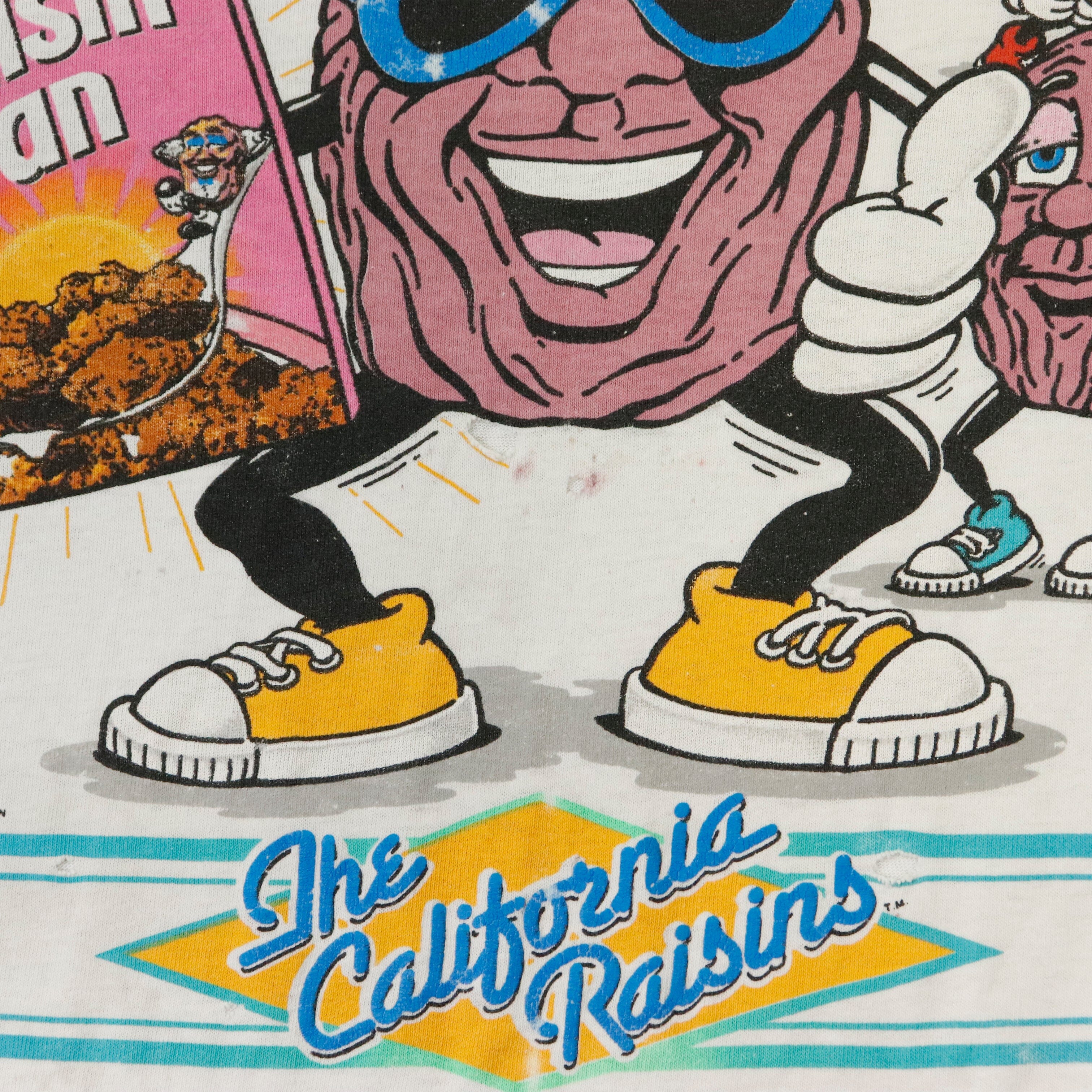 Vintage California Raisins Thrashed Post Raisin Bran Graphic T-Shirt Size N/A 18658 