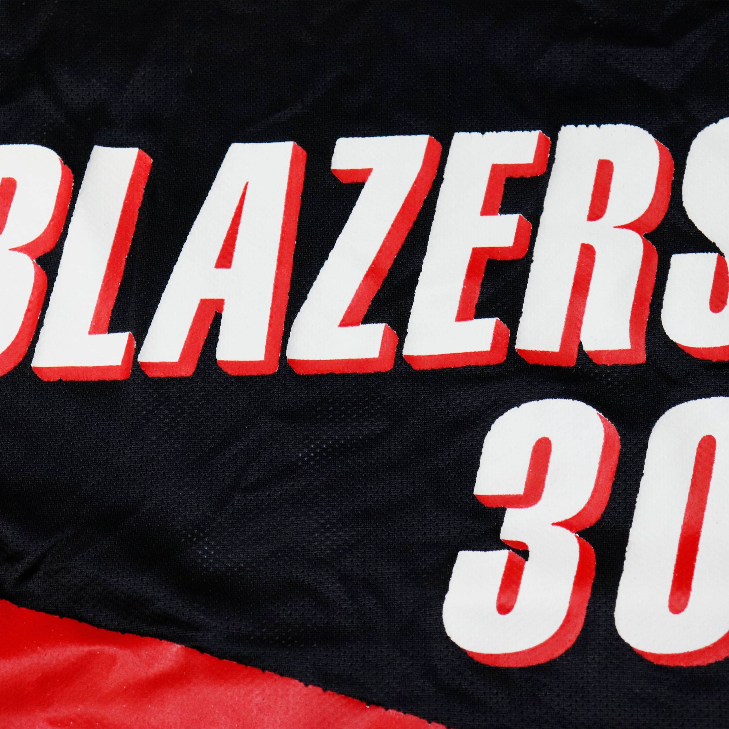 Vintage Champion Blazers Wallace 30 Mesh Basketball Jersey Size L FAIF.CA 