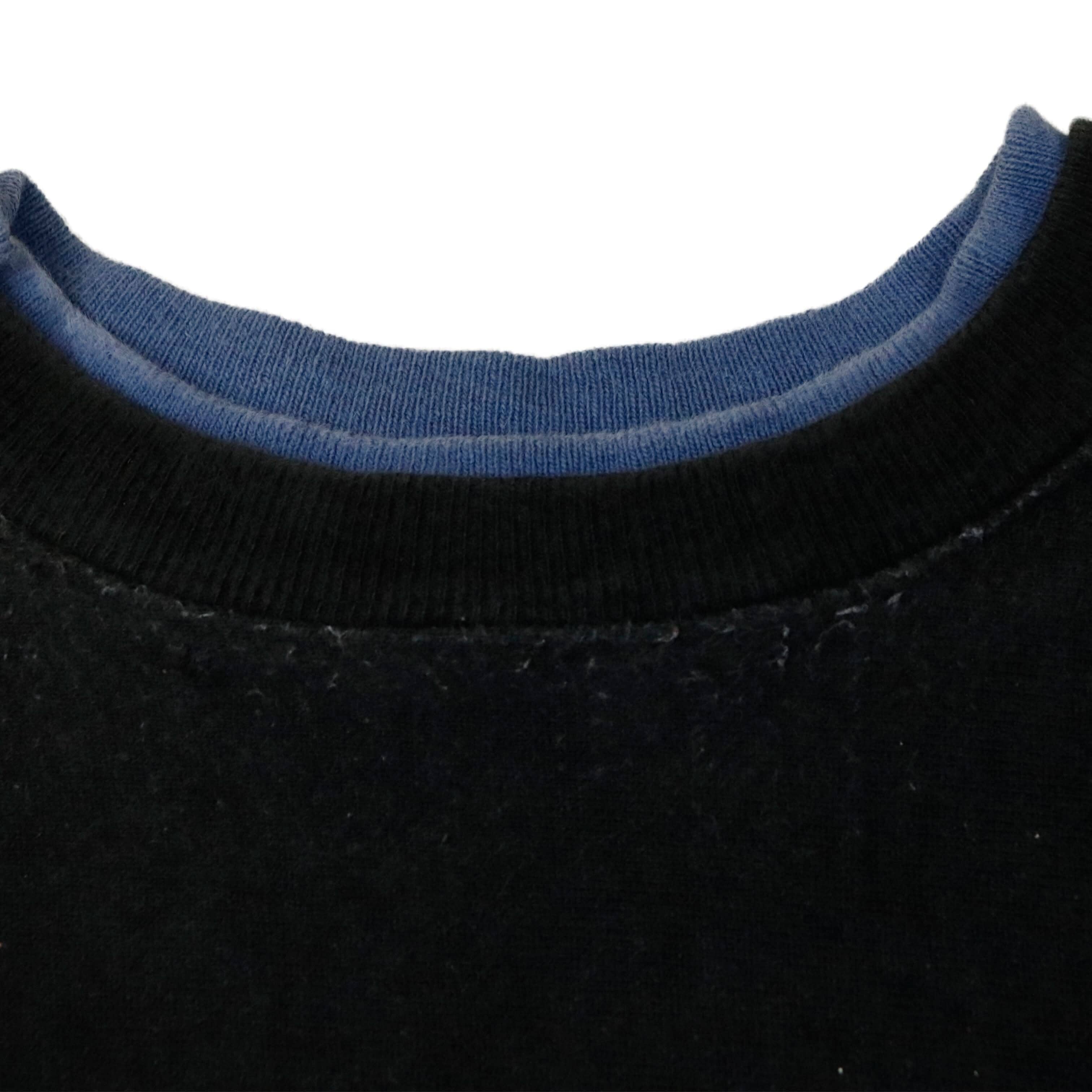 Vintage Champion Reverse Weave Embroidered Logo Black Crewneck Sweatshirt Size L 90s FAIF.CA 