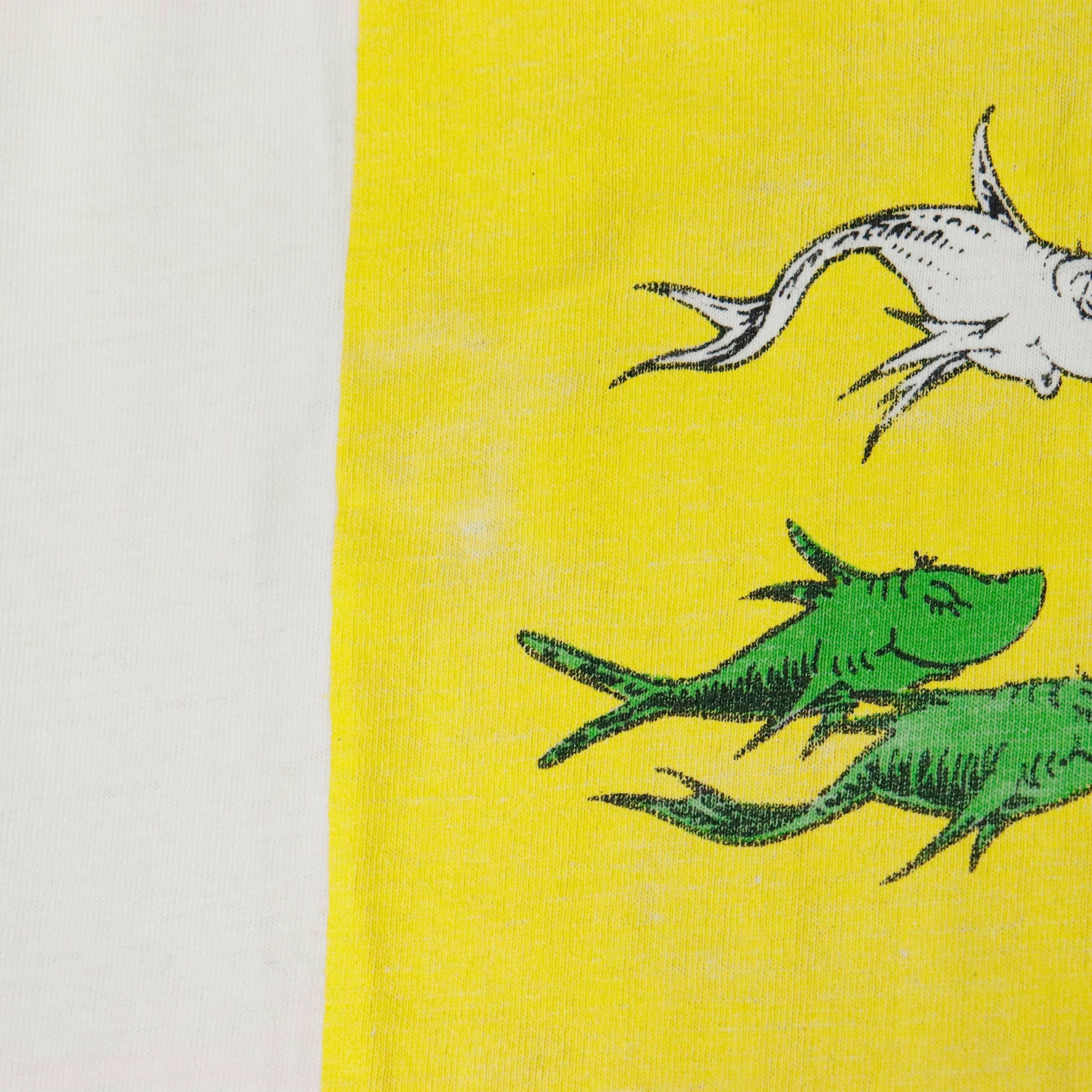 Vintage Dr. Seuss One Fish Two Fish Graphic T-Shirt Size N/A FAIF.CA 