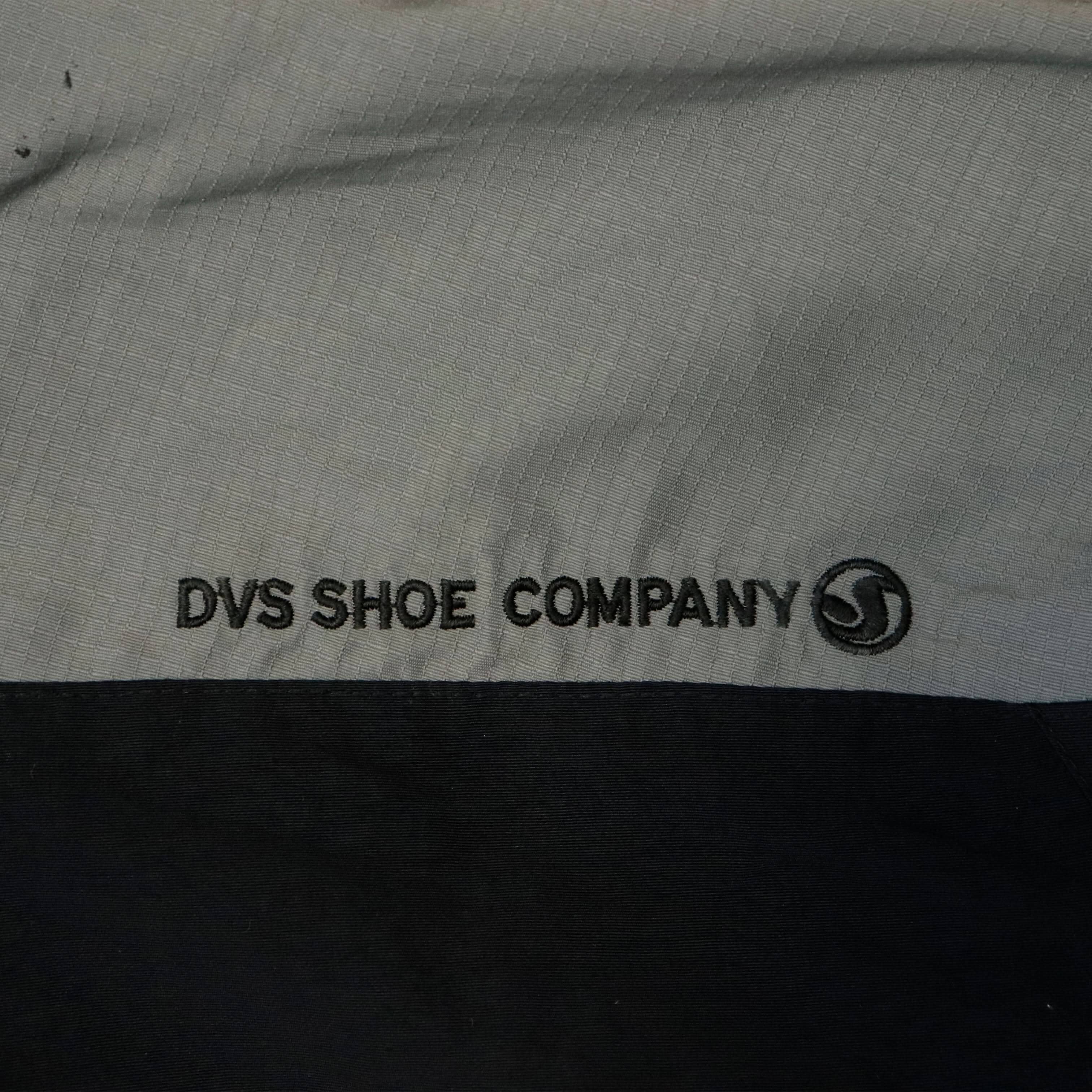 Vintage DVS Shoe Company Two-Tone Hooded Pullover Jacket Size L FAIF.CA 