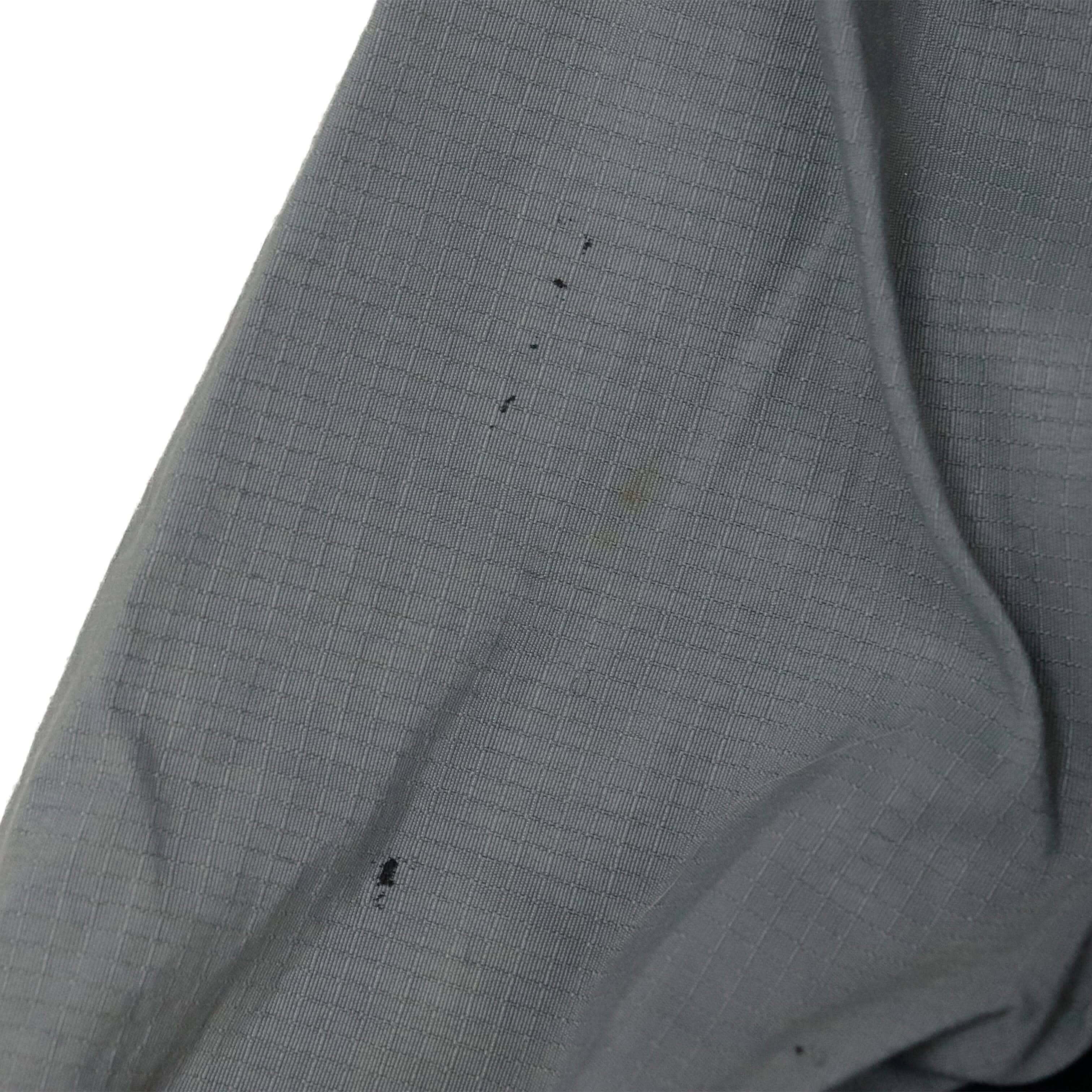 Vintage DVS Shoe Company Two-Tone Hooded Pullover Jacket Size L FAIF.CA 