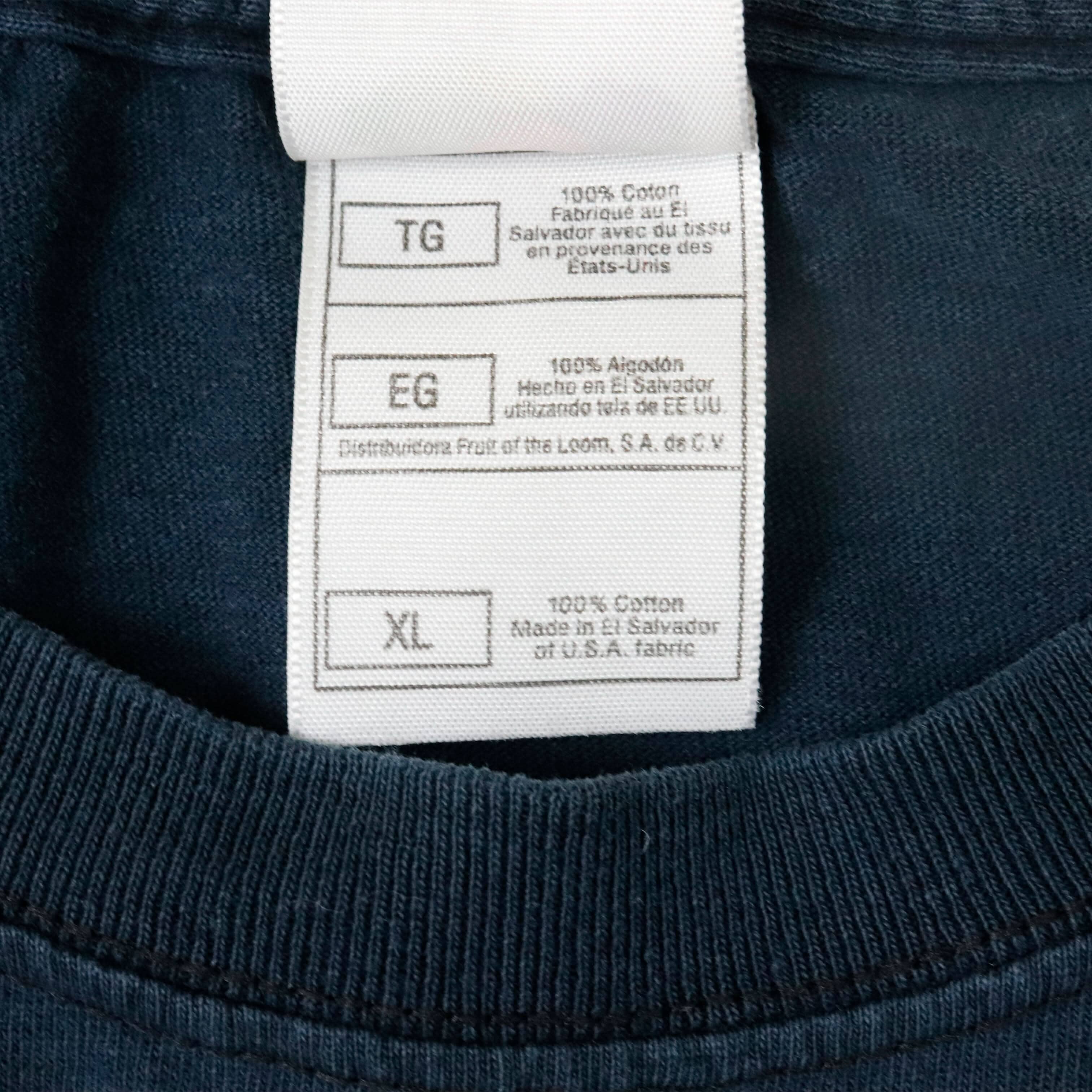 Vintage Fruit of the Loom Call of Duty Modern Warfare 2 Graphic T-Shirt Size XL FAIF.CA 