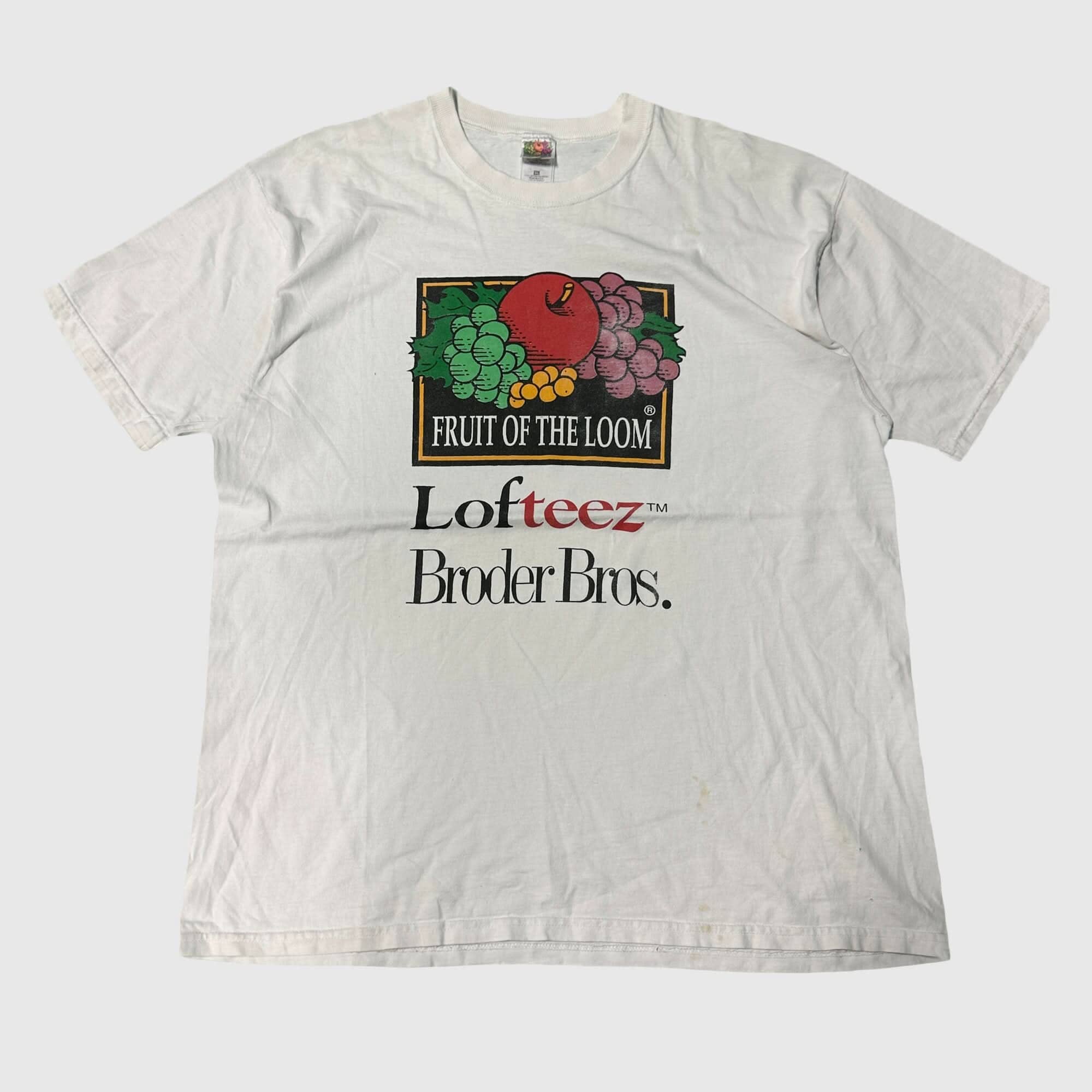 Vintage Fruit of the Loom Graphic Logo T-Shirt Size XL FAIF.CA 