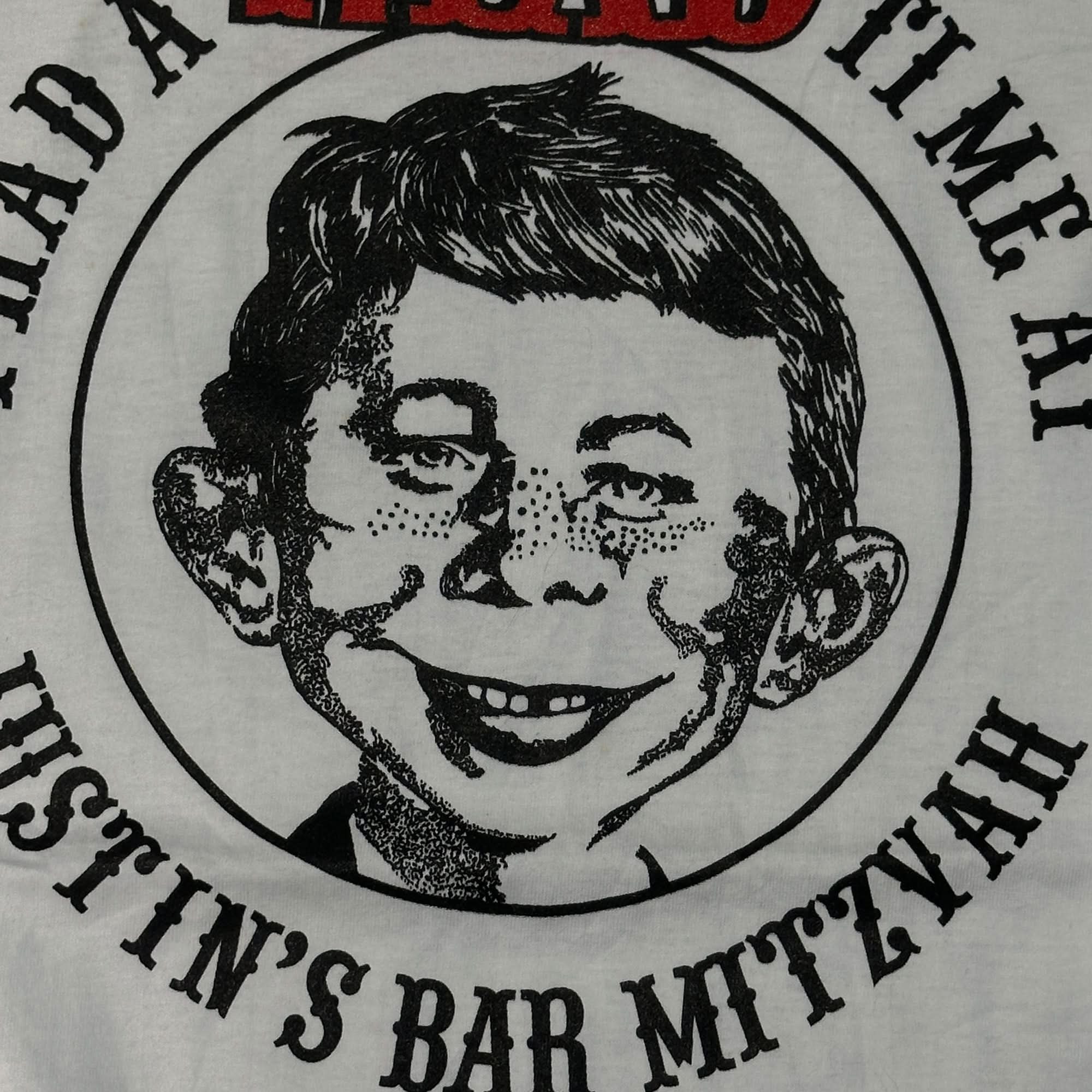 Vintage Fruit of the Loom MAD Magazine Bar Mitzvah Graphic T-Shirt Size XL FAIF.CA 