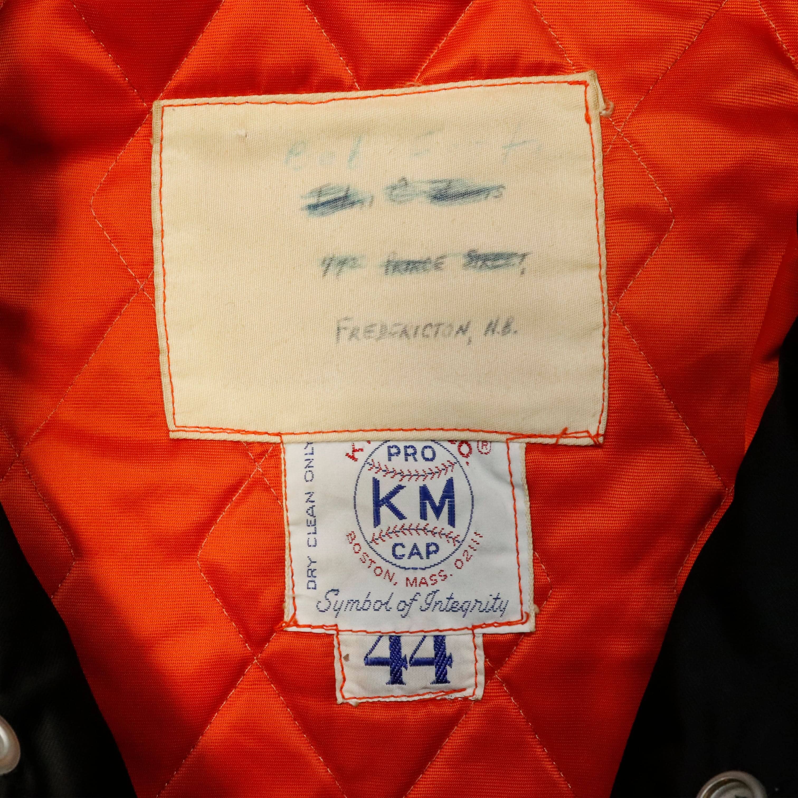 Vintage Game Worn Dugout Baltimore Orioles Satin Bomber Jacket Size 44 FAIF.CA 