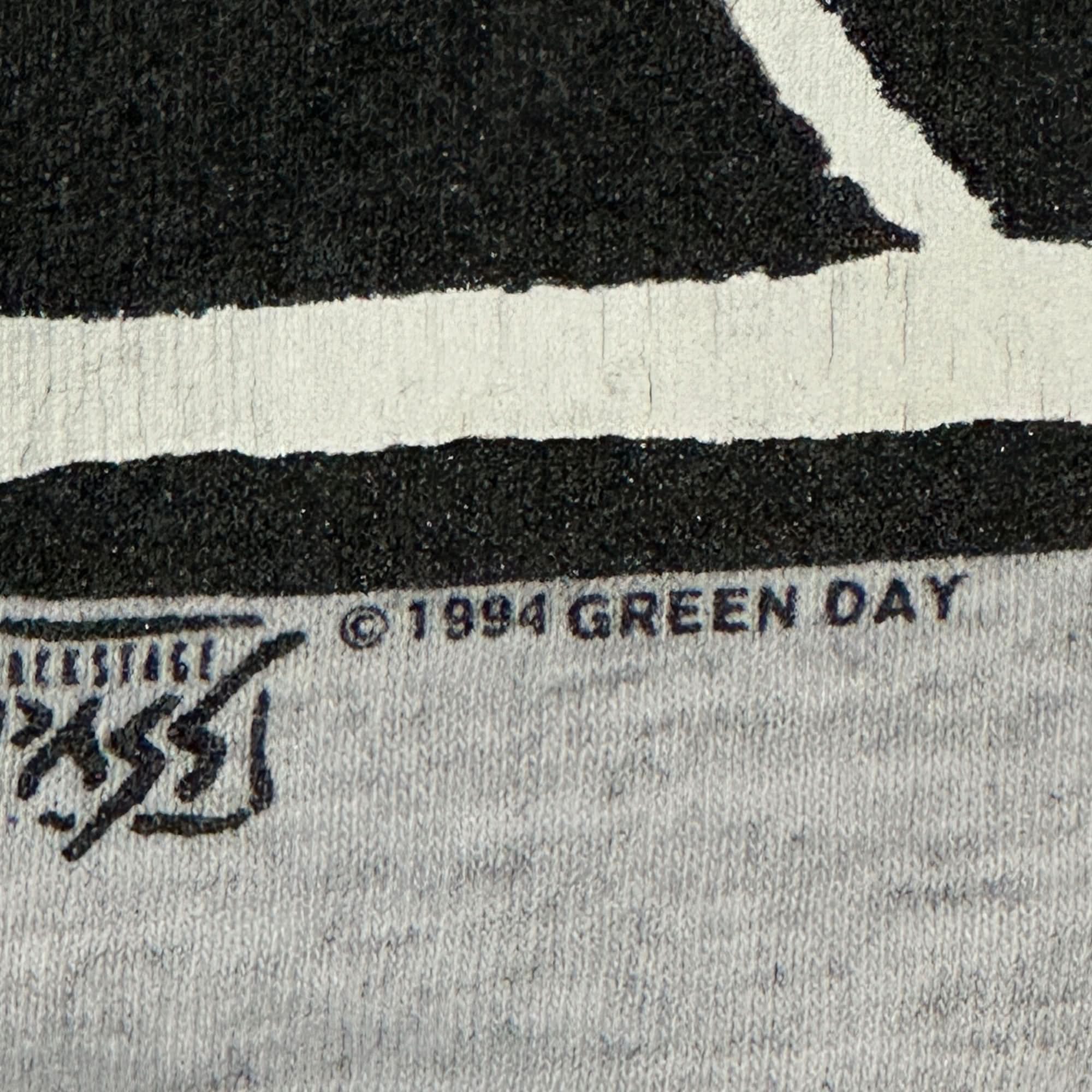 Vintage Green Day Basket Case Graphic T-Shirt Size XL FAIF.CA 