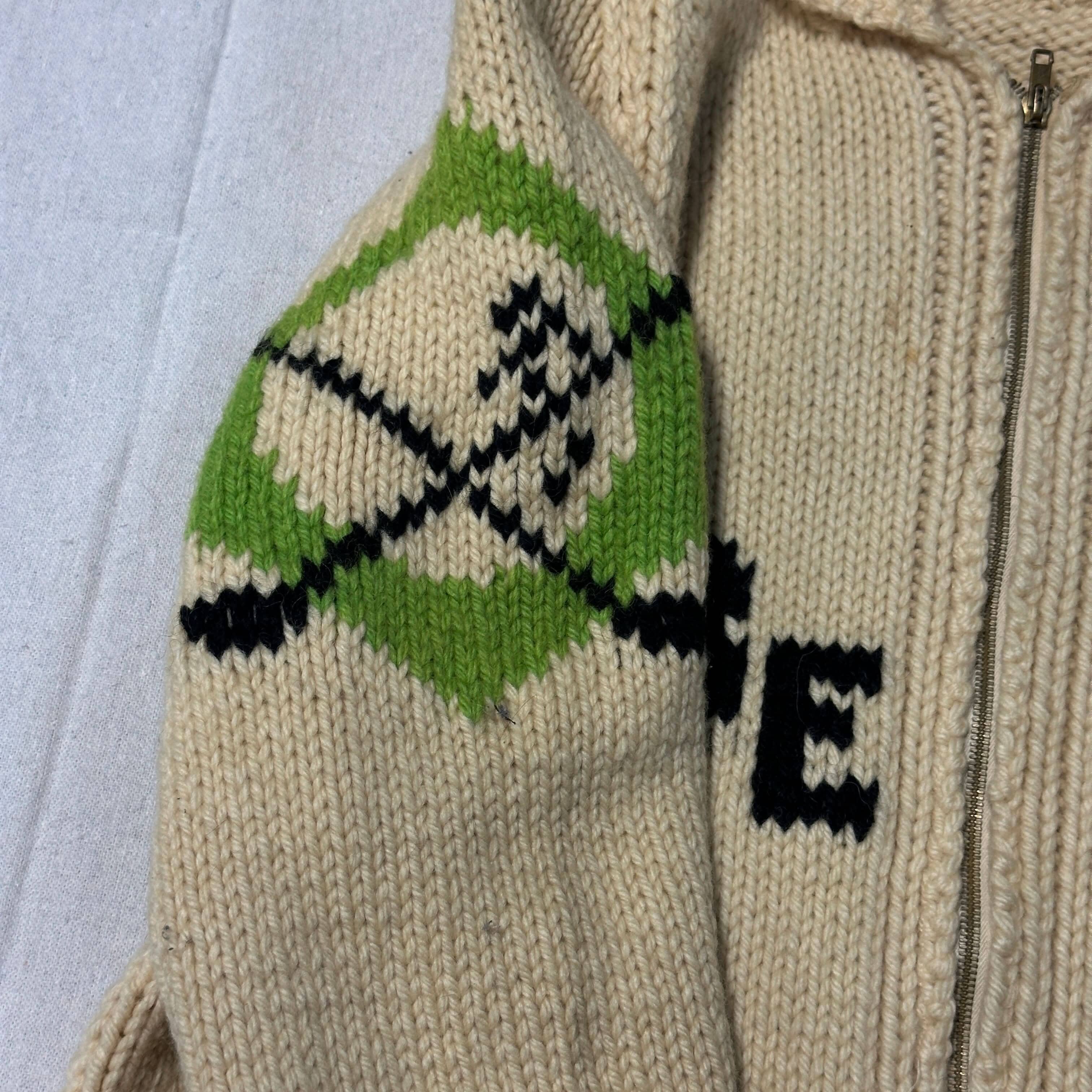 Vintage Hand Knit Golf Motif Cowichan Sweater Size M FAIF.CA 
