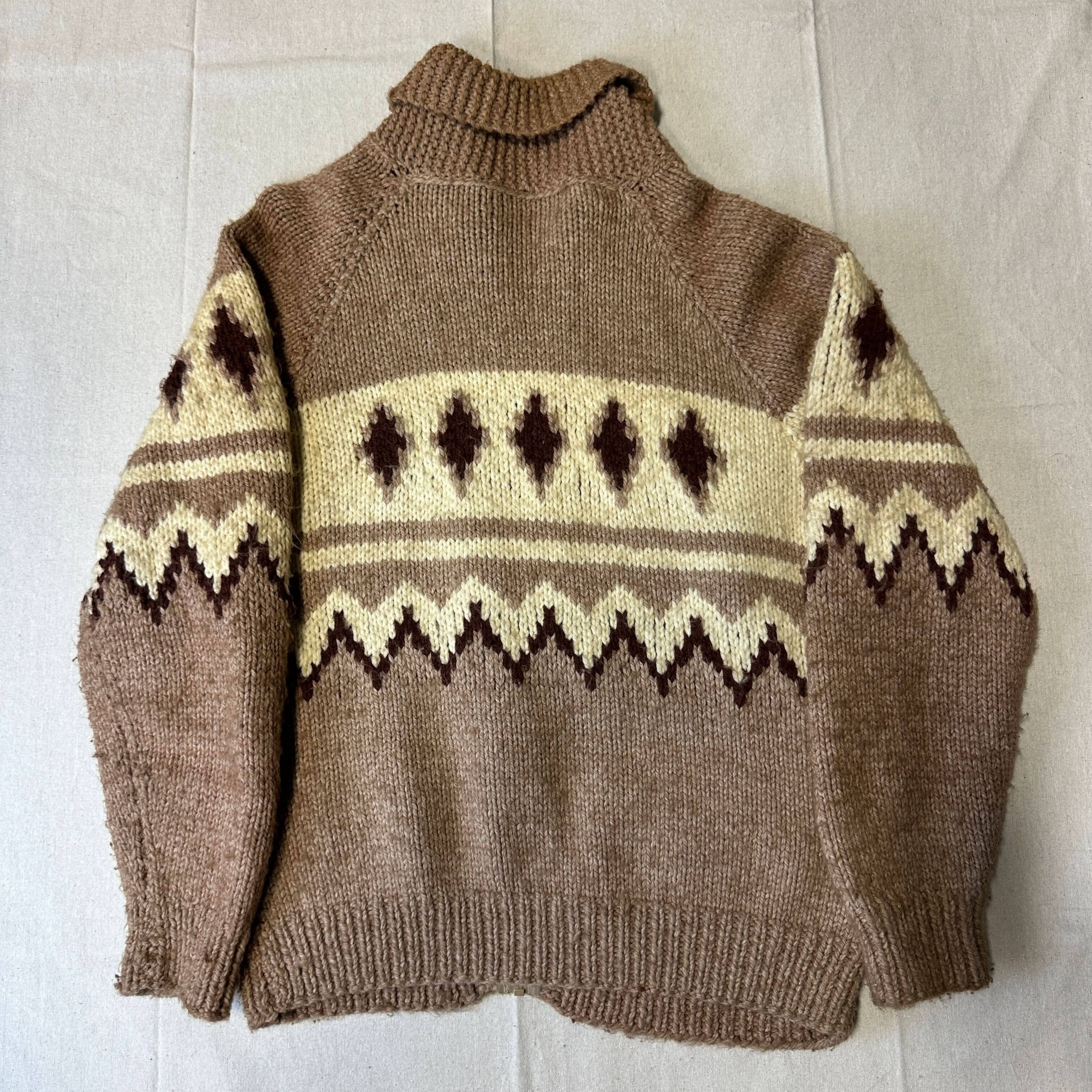 Vintage Hand Knit Zigzag Pattern Zip Up Sweater Size Large FAIF.CA 