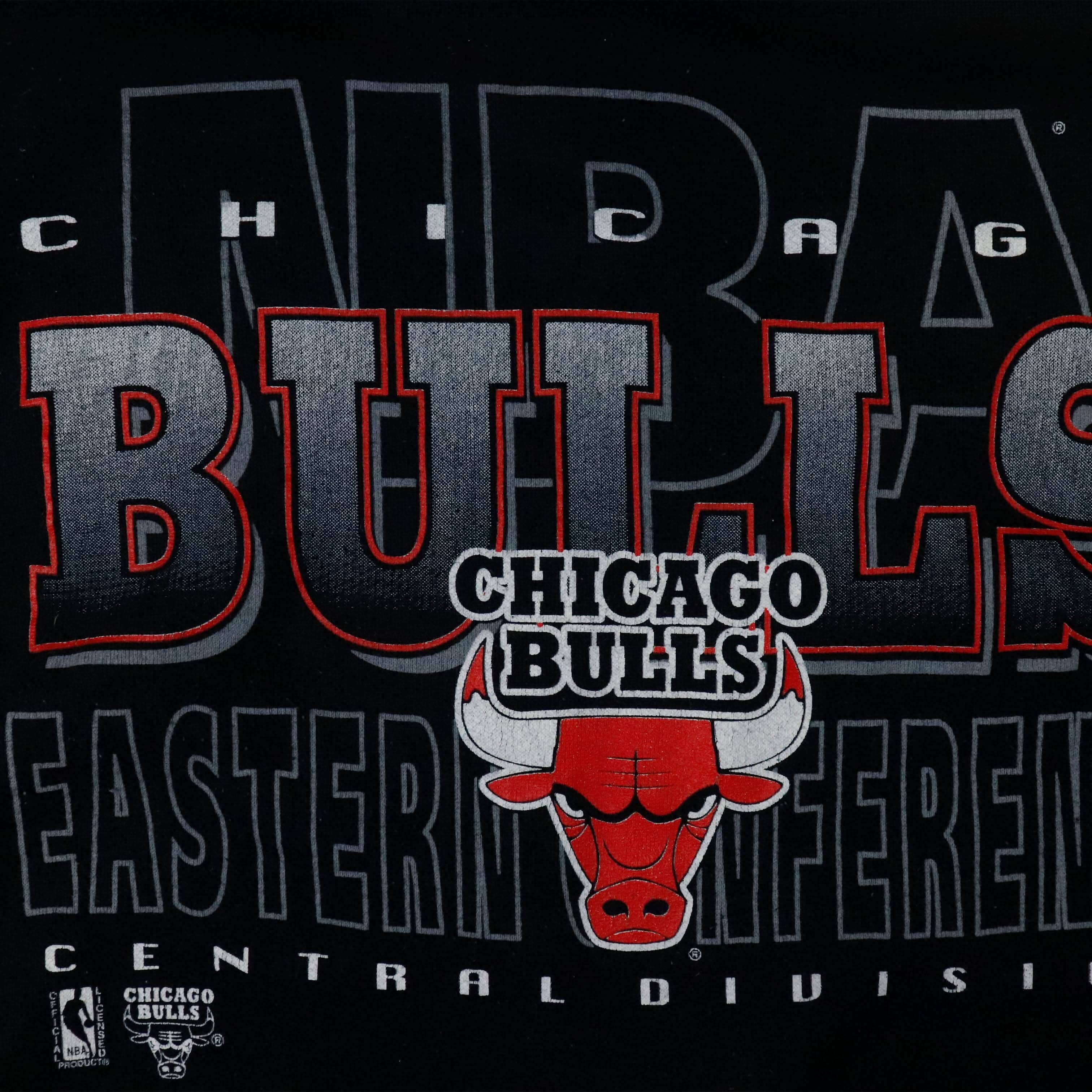 Vintage Jostens Sportswear Chicago Bulls Graphic Sweatshirt Size XXL FAIF.CA 