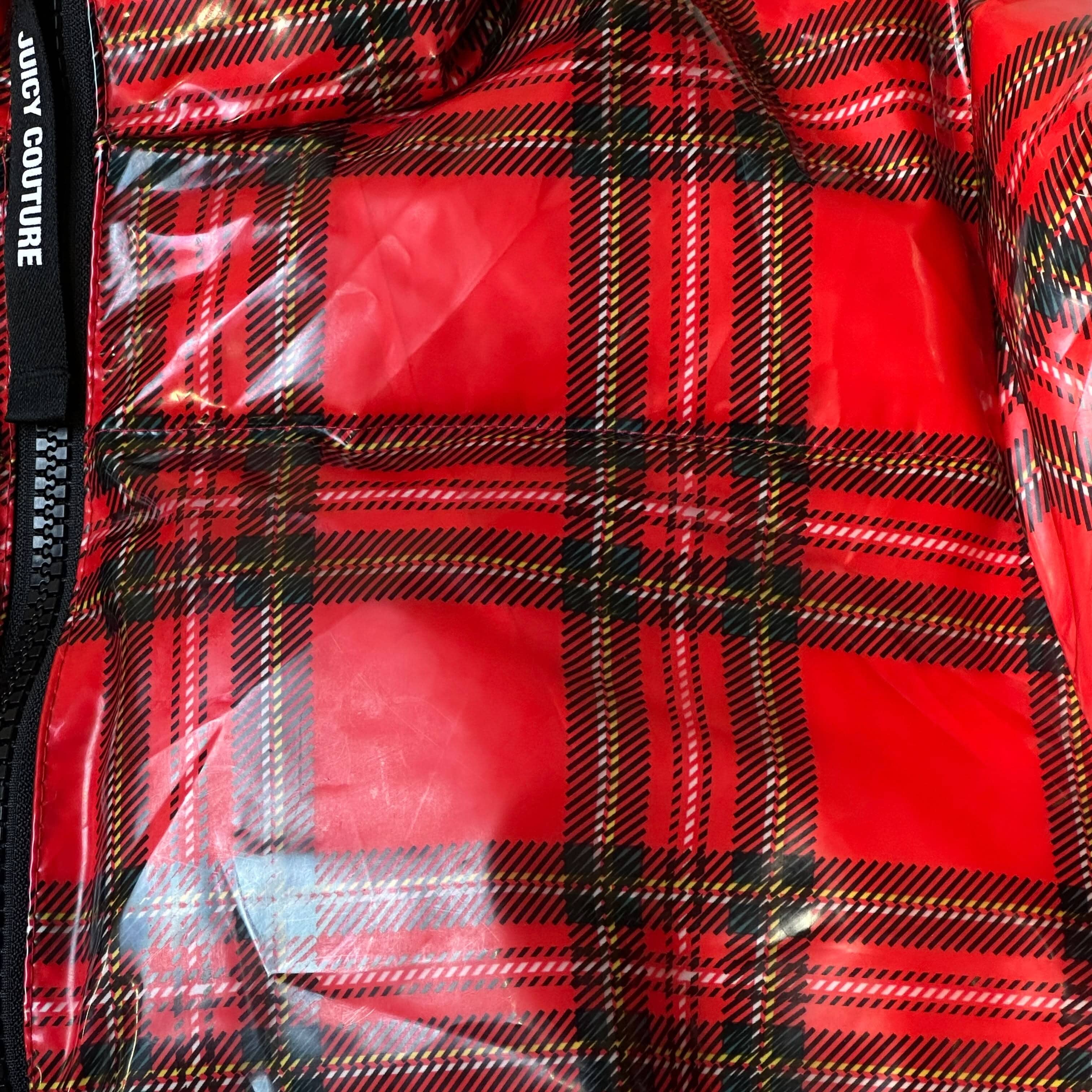 Vintage Juicy Couture Red Plaid Puffer Jacket Size M FAIF.CA 