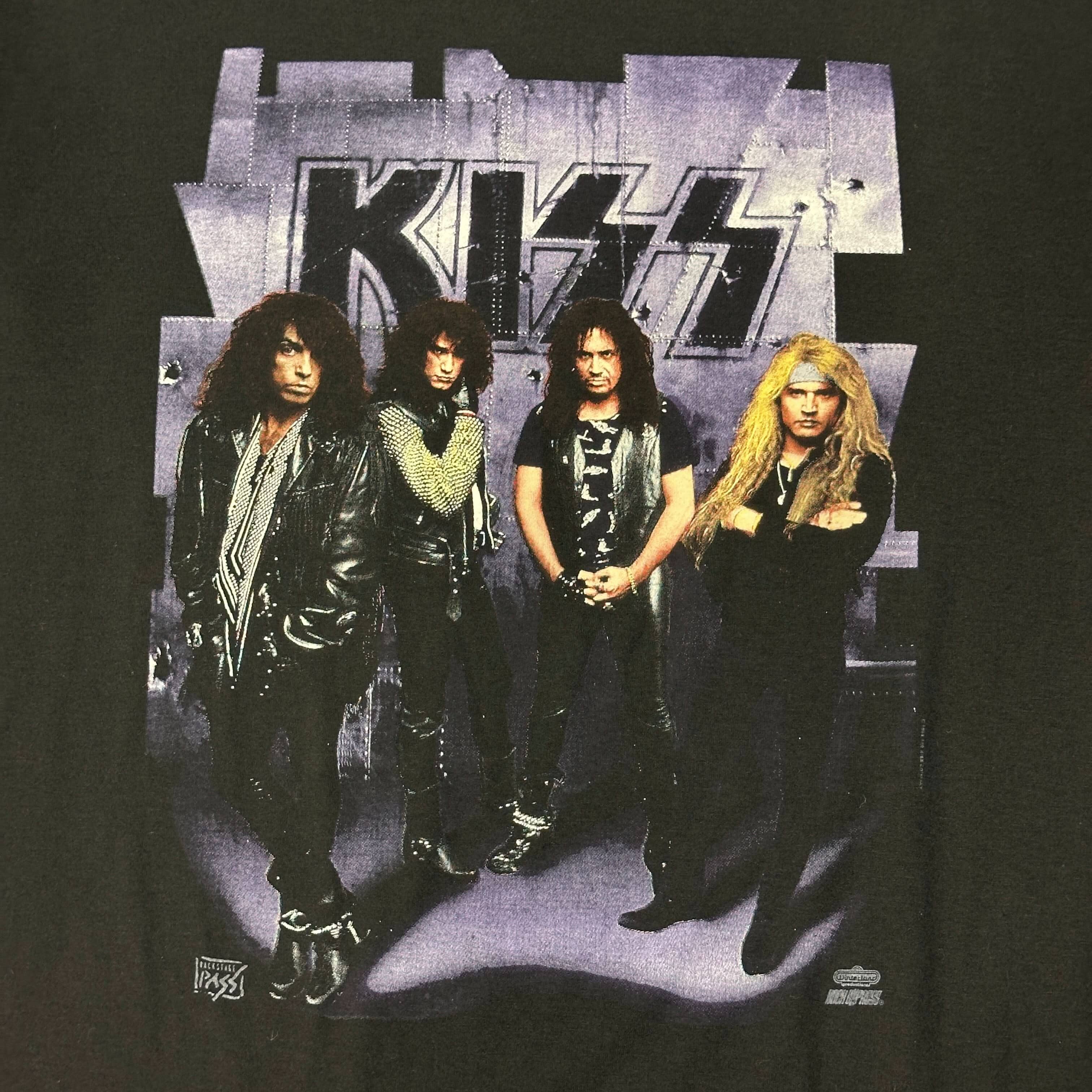 Vintage KISS Revenge Tour Graphic T-Shirt Size 2 FAIF.CA 