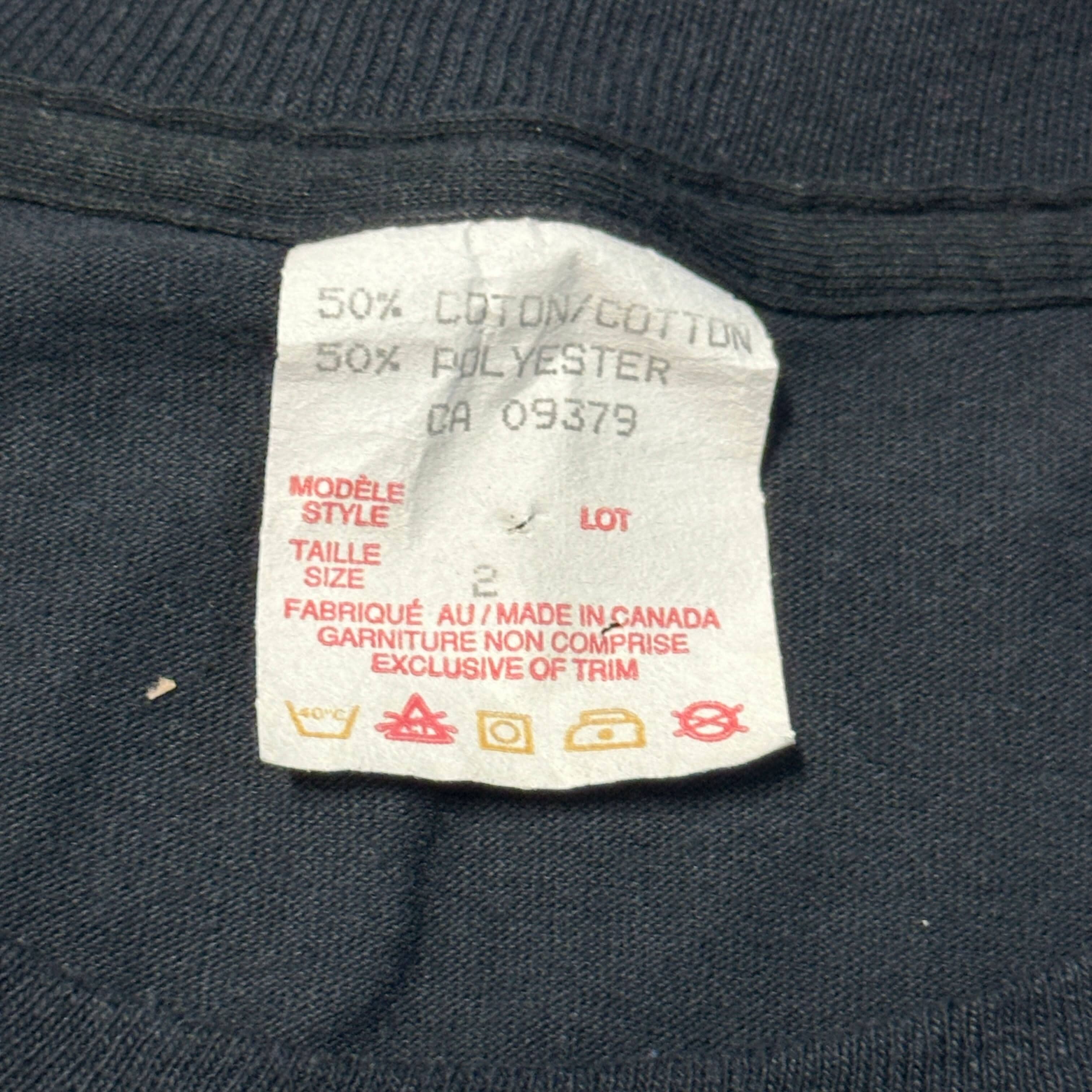 Vintage KISS Revenge Tour Graphic T-Shirt Size 2 FAIF.CA 