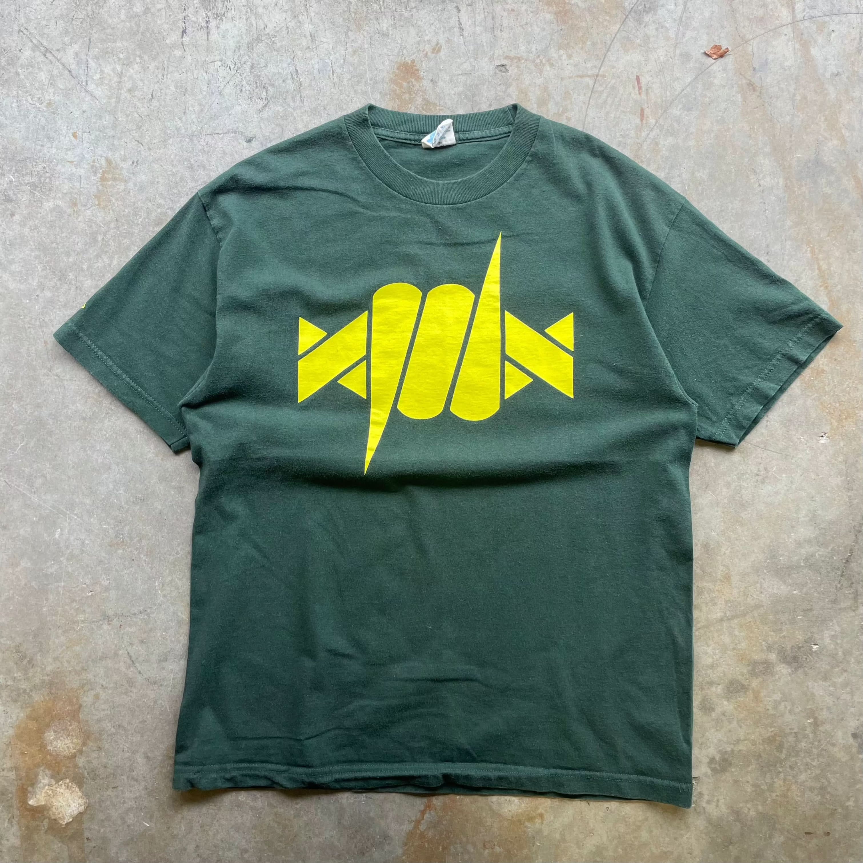 Vintage Made in Brooklyn USA "Recon" Graphic T-shirt T-Shirt OTHER 
