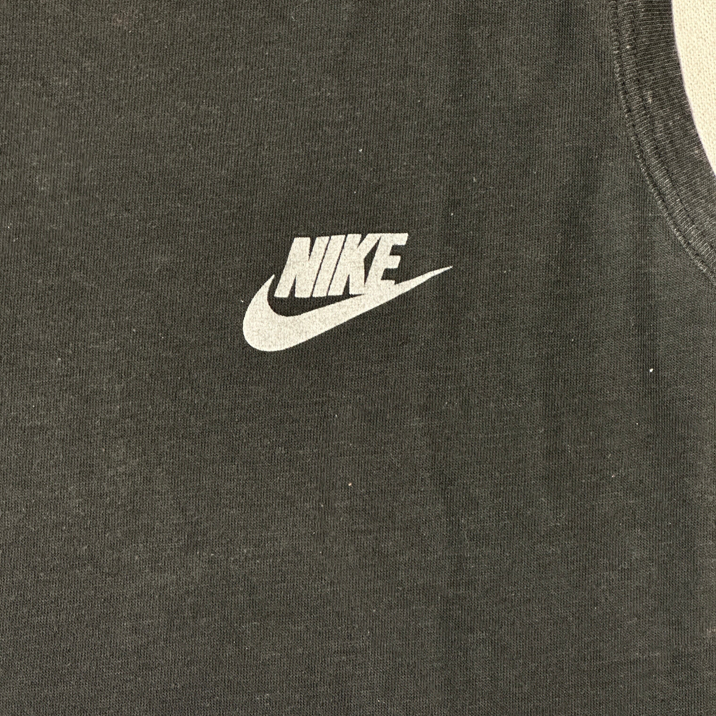 Vintage Nike Black Sleeveless Muscle T-Shirt Size Medium FAIF.CA 