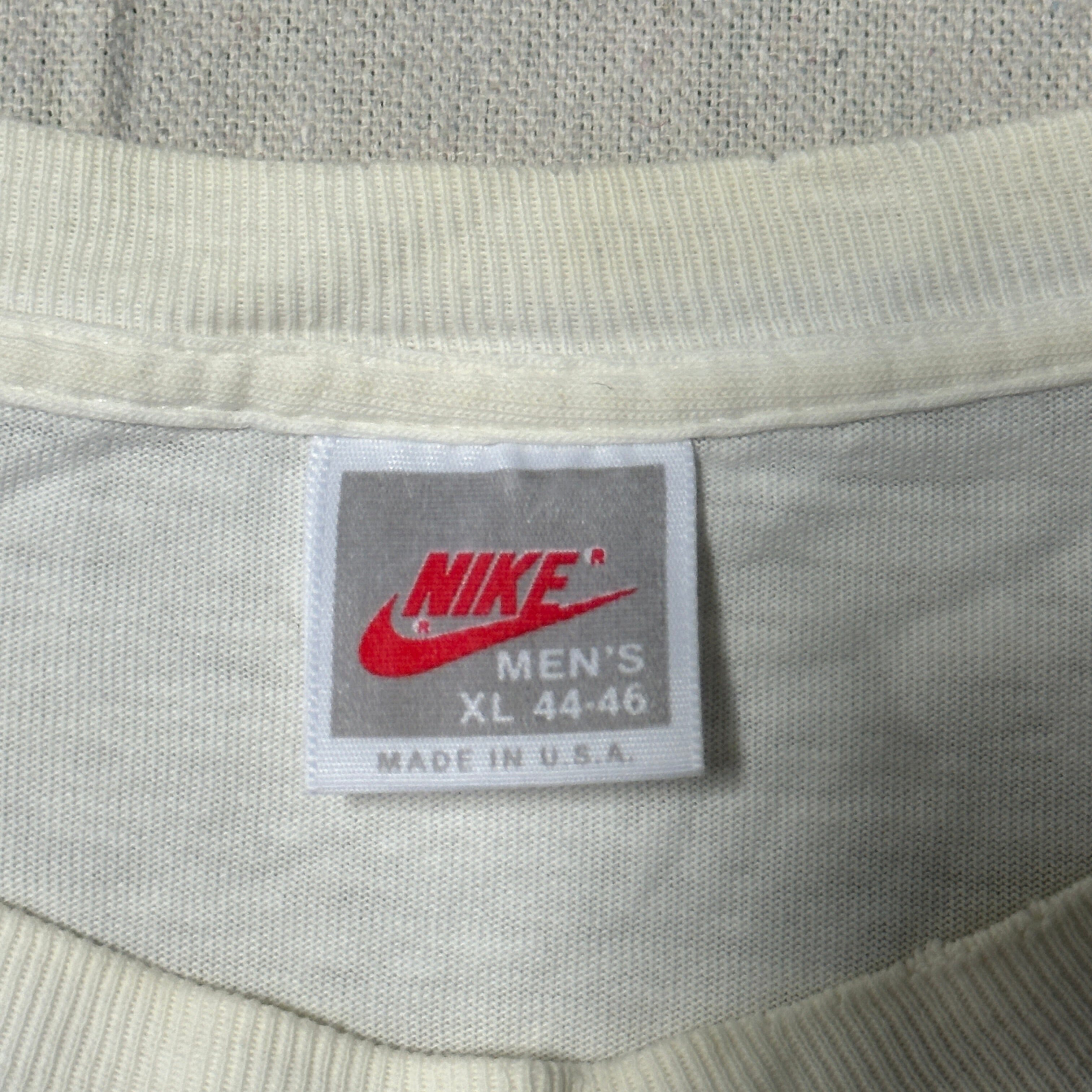 Vintage Nike Twin Cities Marathon Long Sleeve Graphic T-Shirt Size XL 80s FAIF.CA 