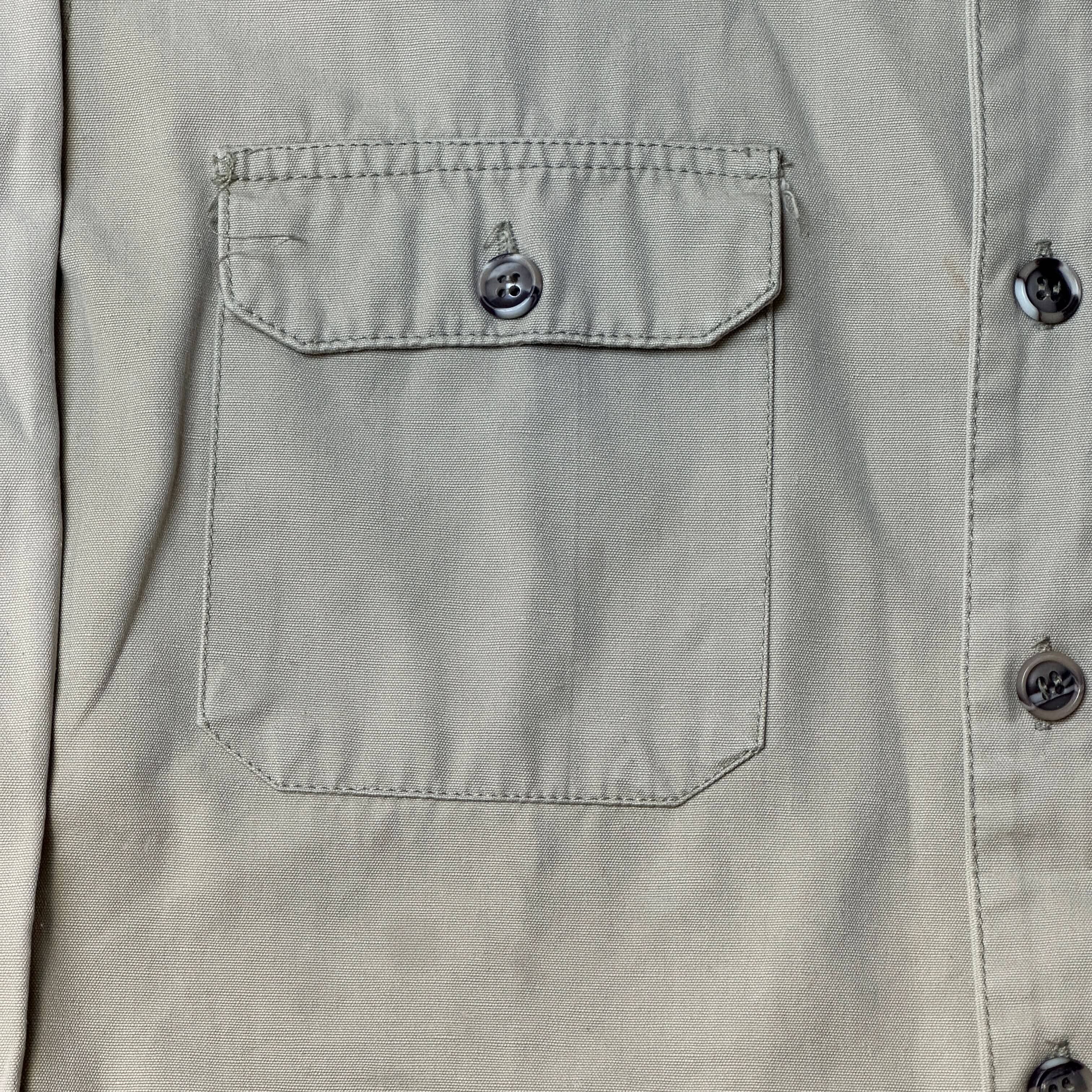 Vintage Patagonia Tan Utility Button-Up Shirt Size L 80s 90s FAIF.CA 