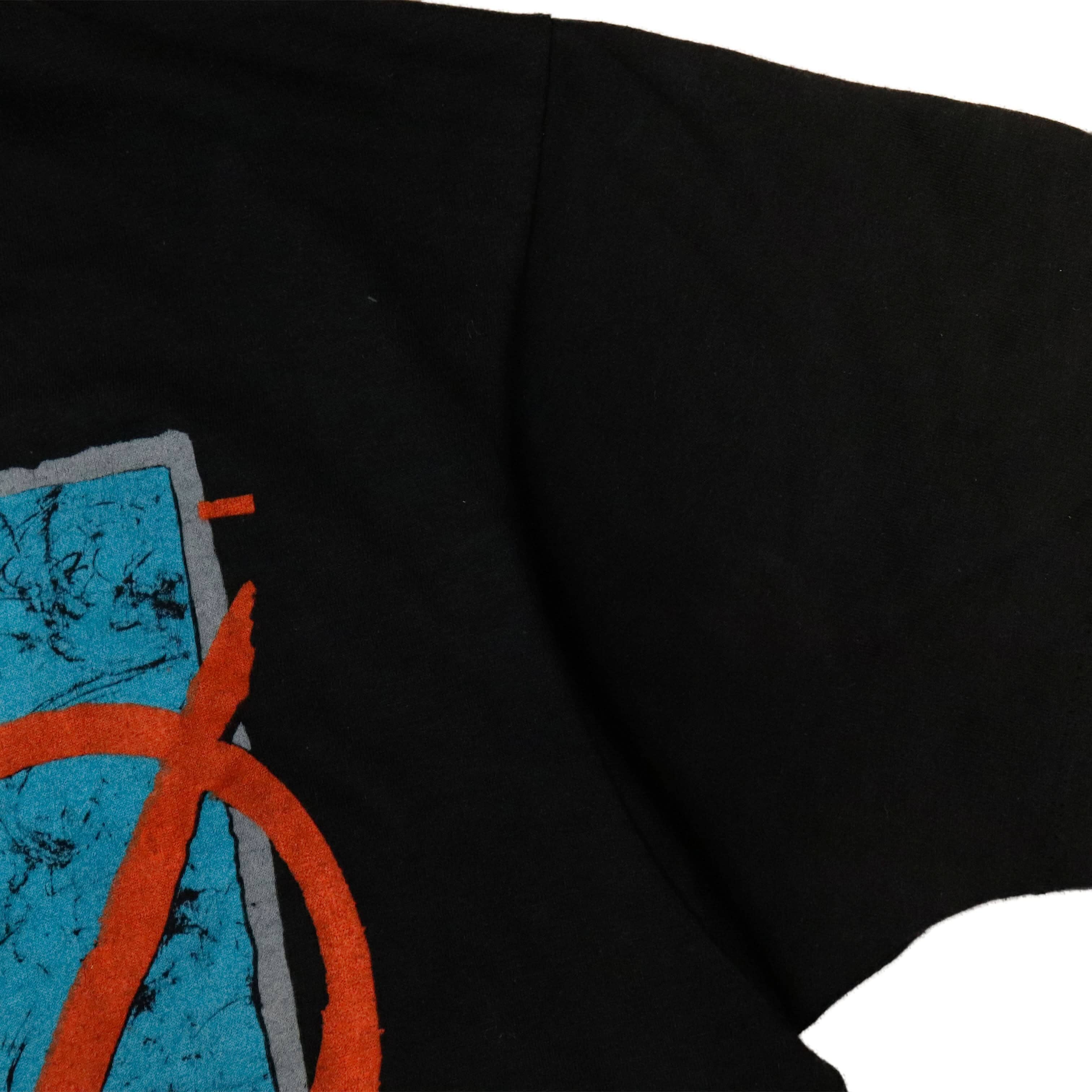 Vintage Pink Floyd 1987 Live Tour Graphic T-Shirt Size XL FAIF.CA 