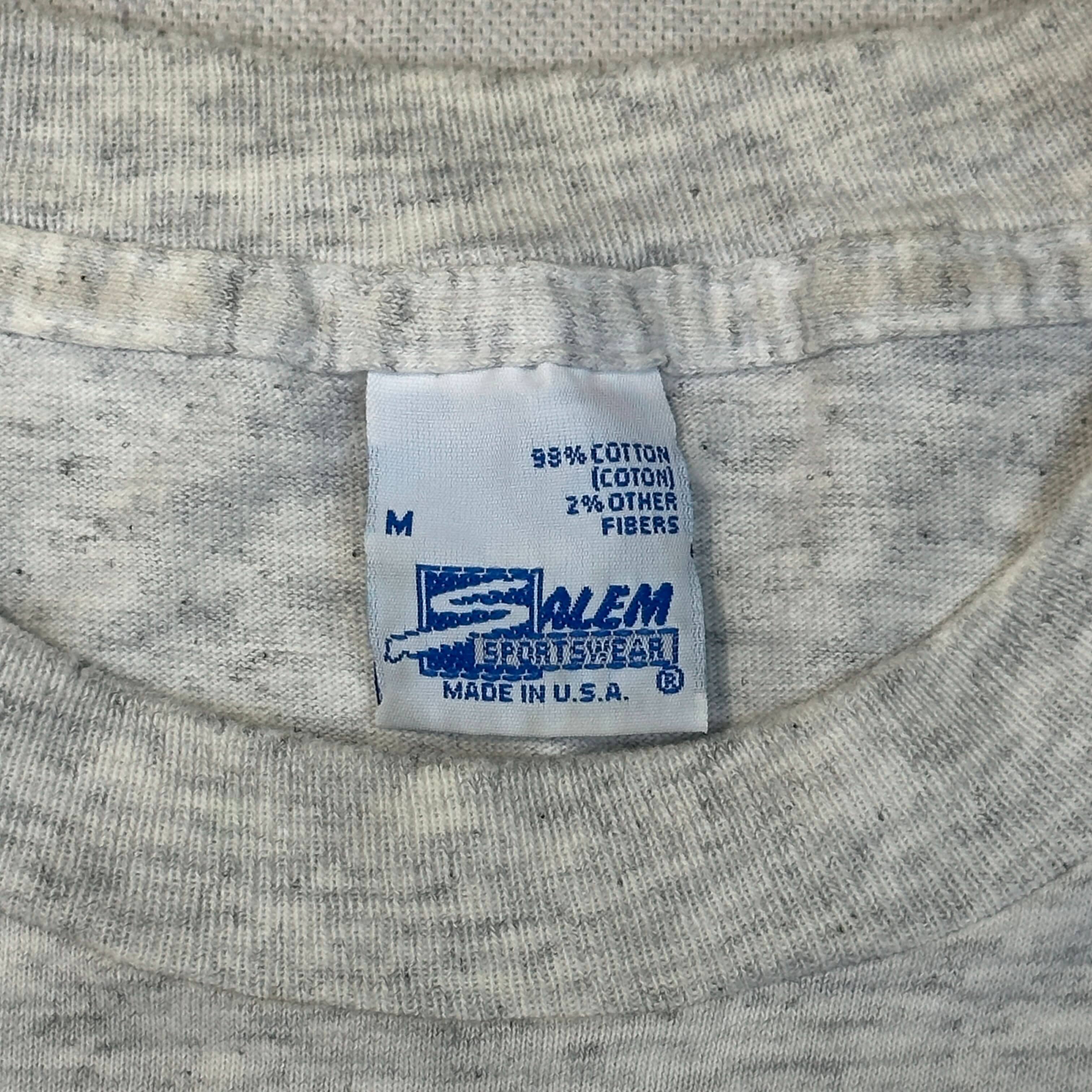 Vintage Salem Damon Stoudamire Toronto Raptors Graphic T-Shirt Size Medium 90s FAIF.CA 