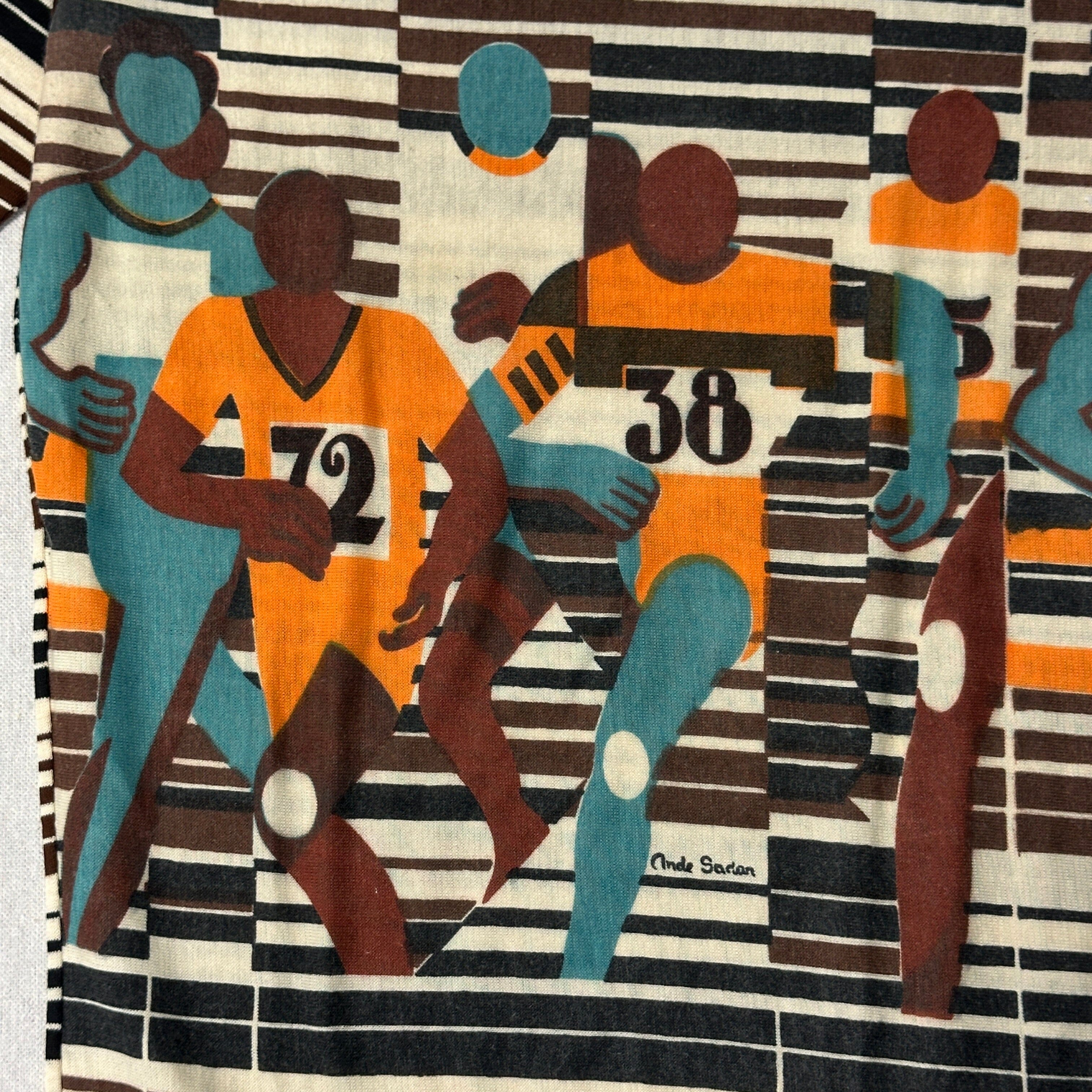 Vintage St. Julien Striped Runner Print T-Shirt Size Small FAIF.CA 